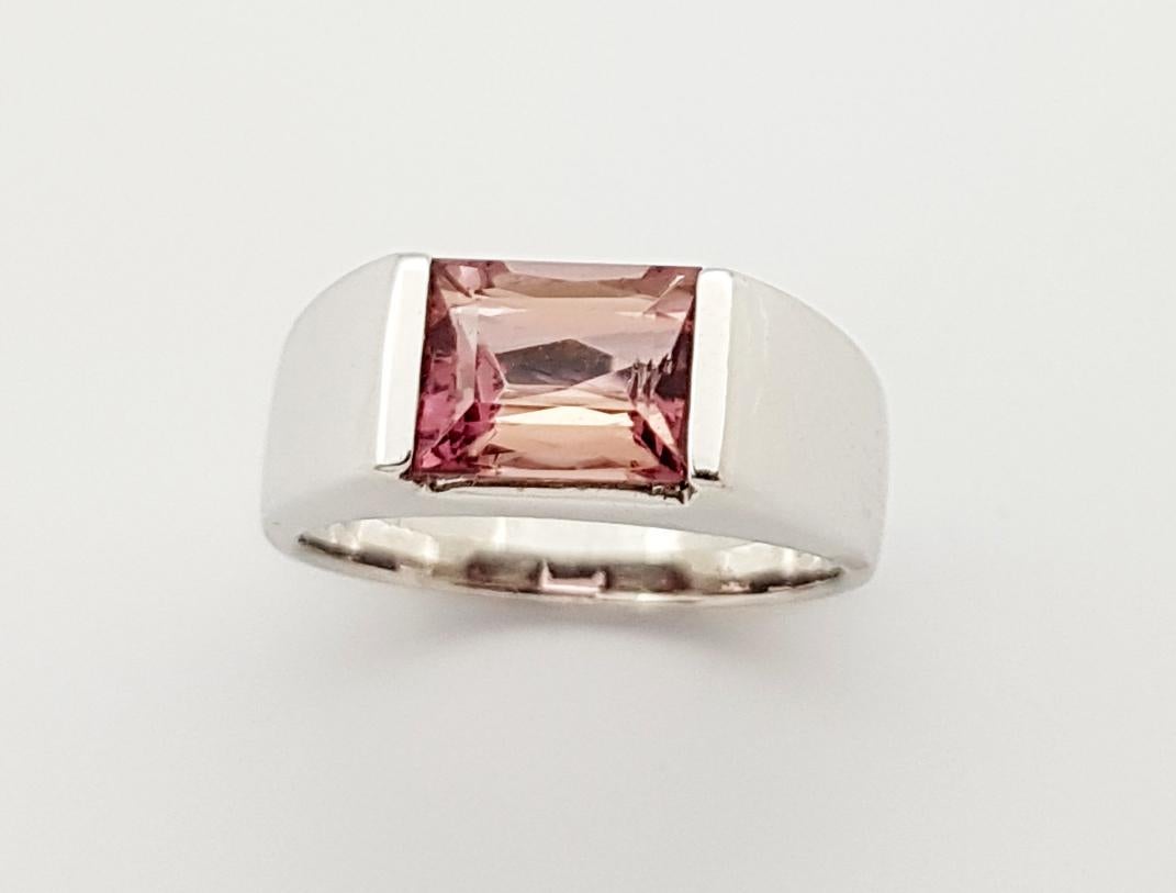 Pink Tourmaline Ring Set in 18 Karat White Gold Settings For Sale 3