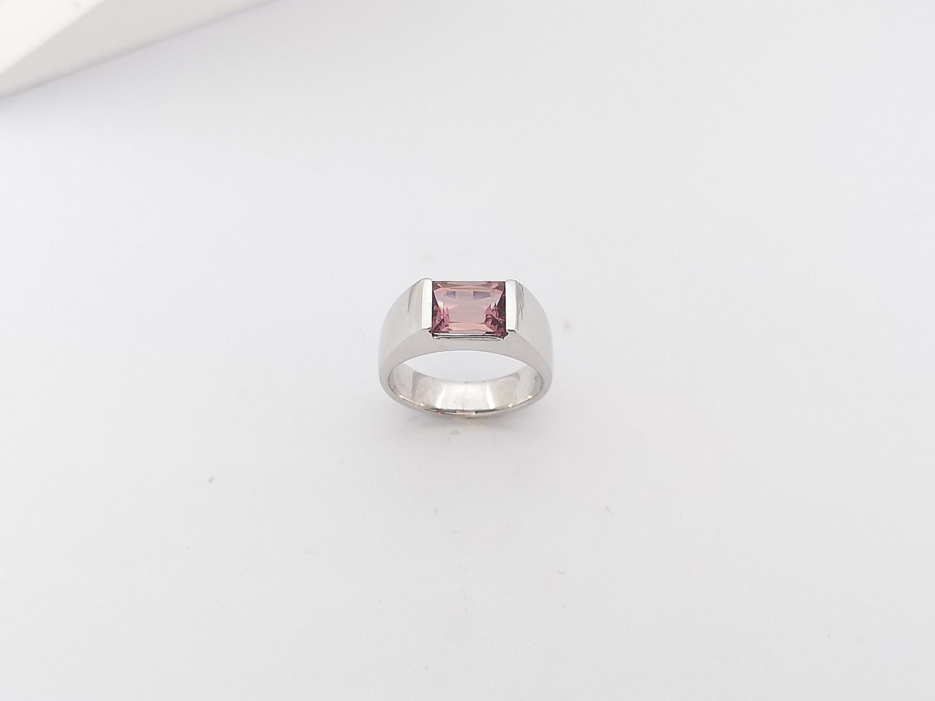 Pink Tourmaline Ring Set in 18 Karat White Gold Settings For Sale 5