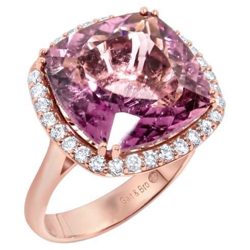 Bague cocktail unique en or 18 carats avec tourmaline rose, rubellite, diamant coussin pavé et halo