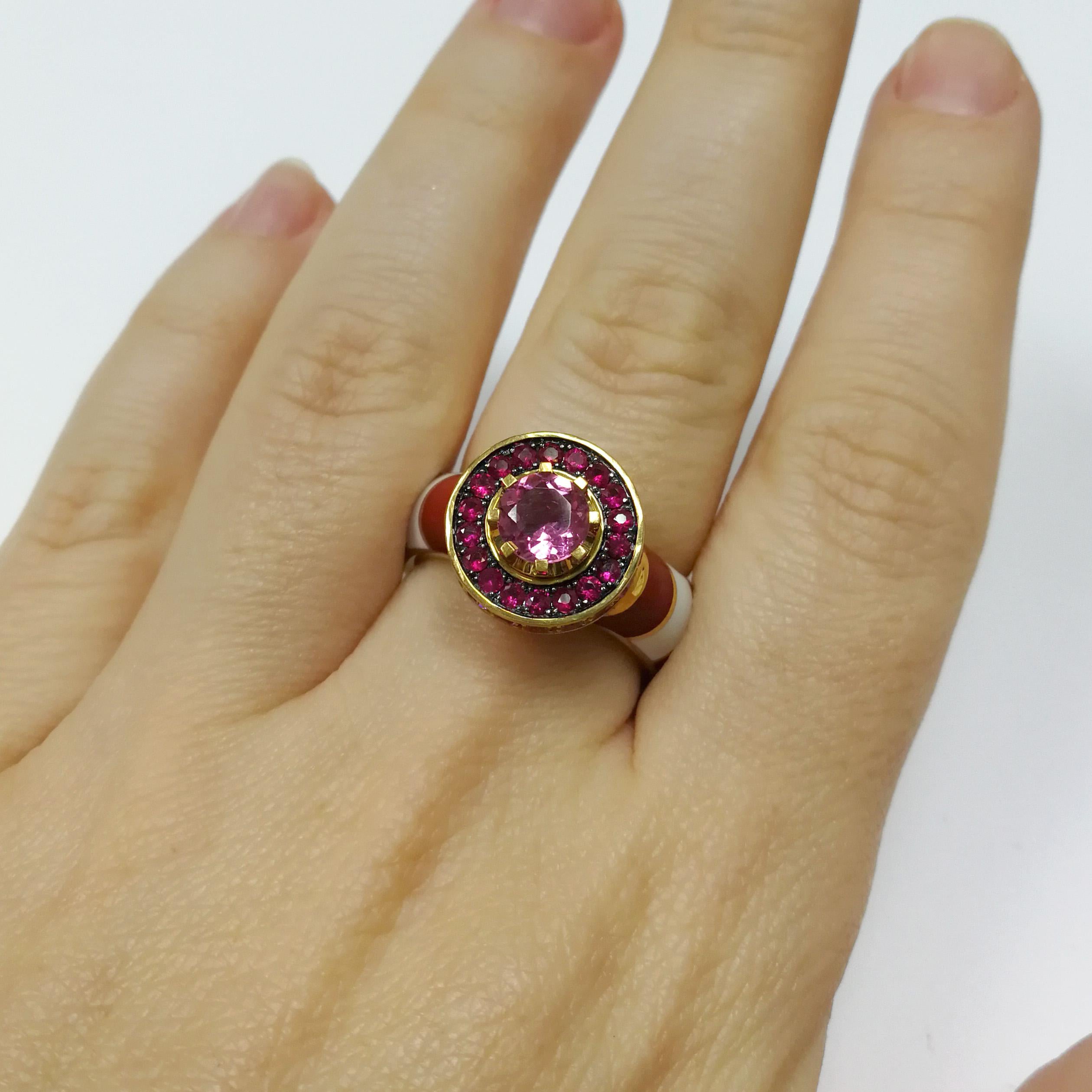 Round Cut Pink Tourmaline Ruby Sapphire 18 Karat Yellow Gold Lighthouse Ring For Sale