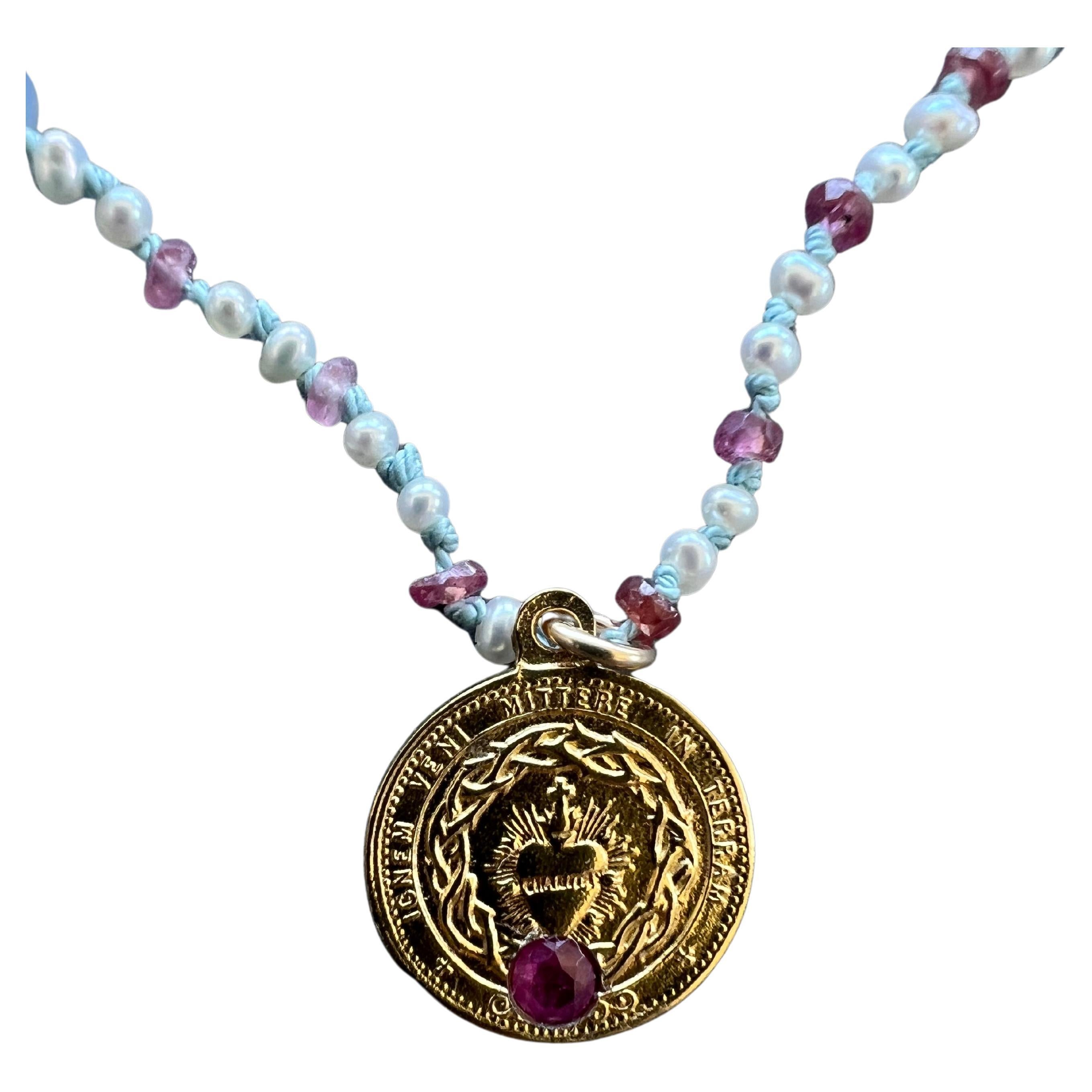 Victorien Collier ras du cou en tourmaline rose, perles blanches, opale et rubis en forme de cœur sacré en vente
