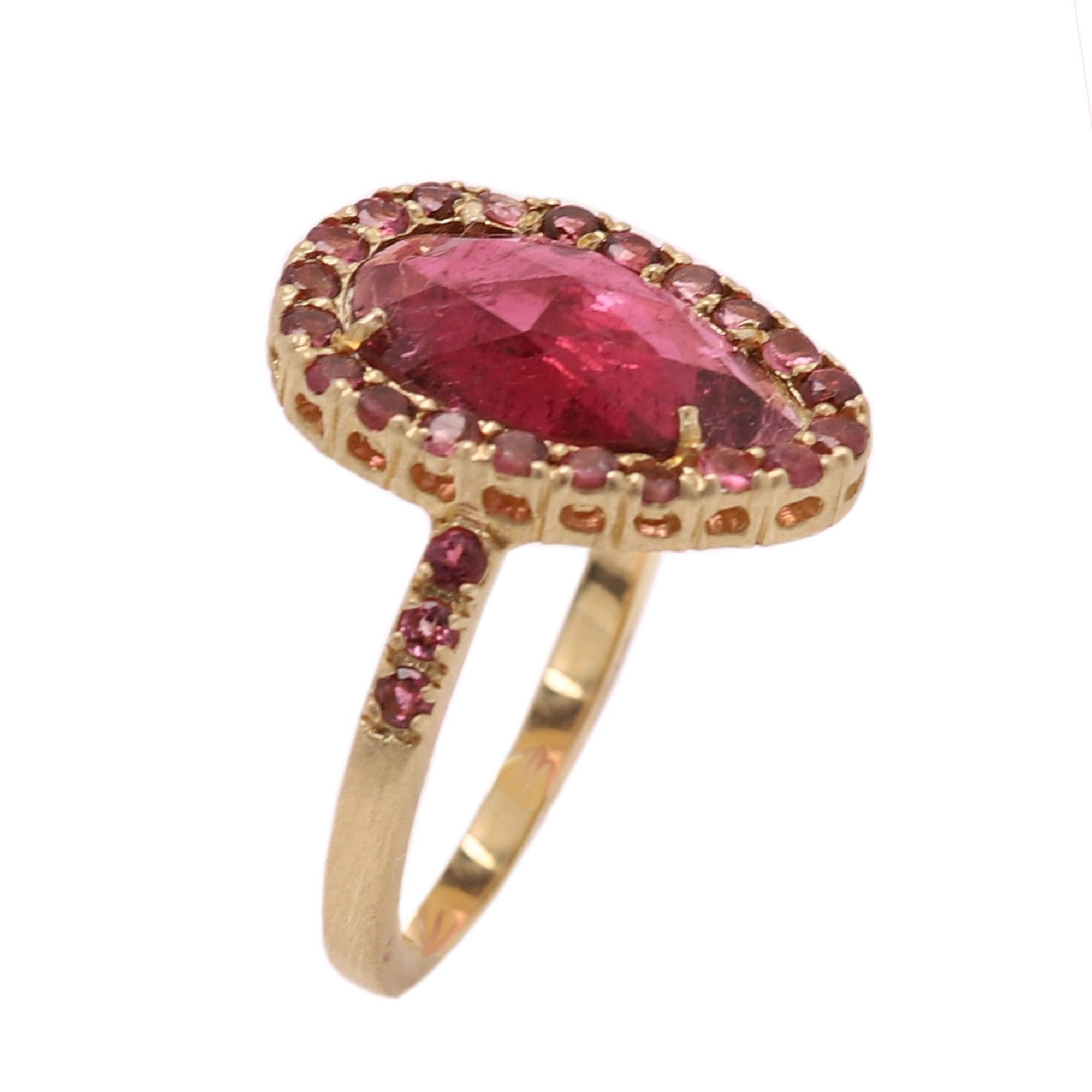 Pink Tourmaline Sliced Gem Ring 14 Karat Gold Vintage Pink Tourmaline Ring For Sale 4
