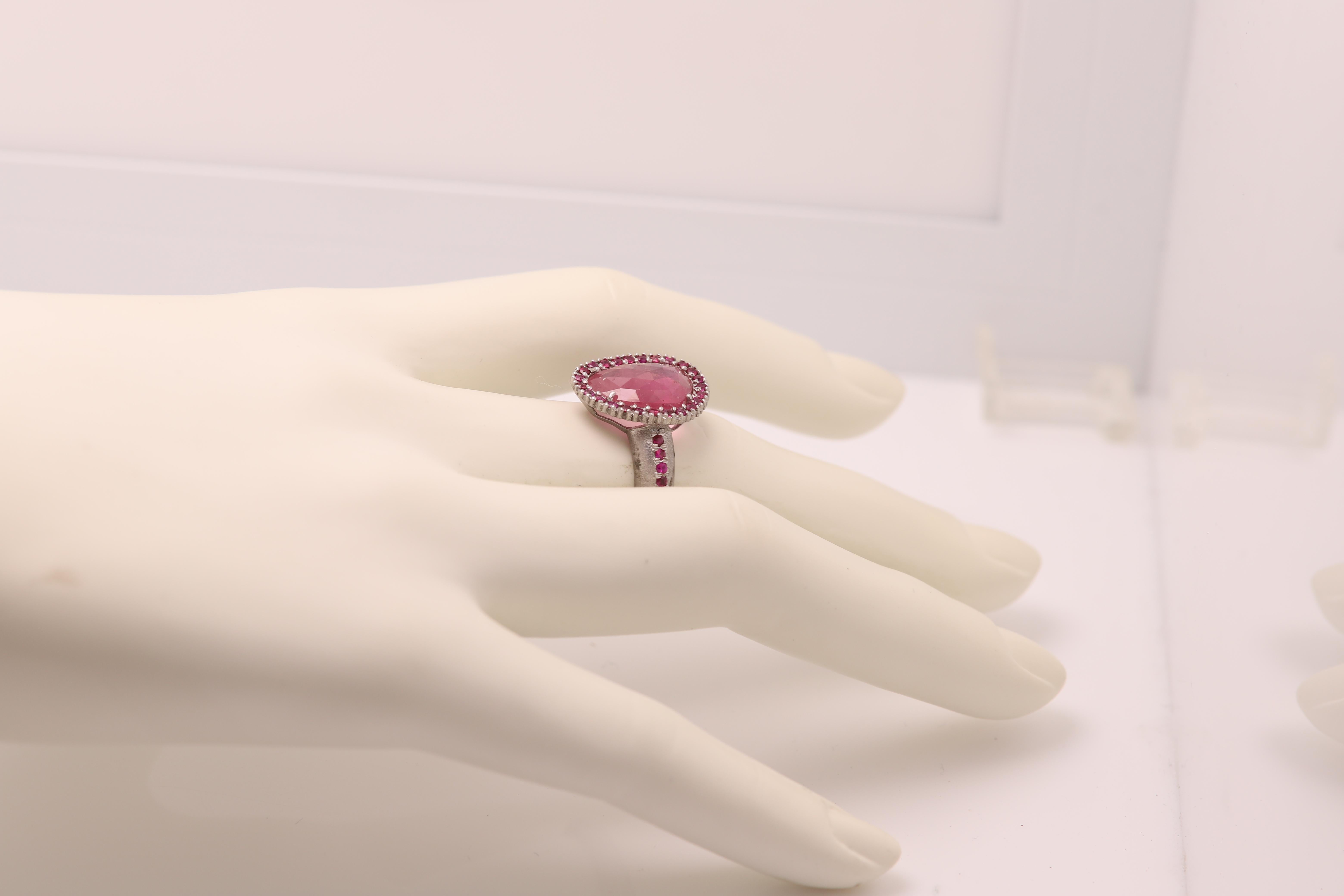 Women's Pink Tourmaline Sliced Gem Ring 14 Karat Gold Vintage Pink Tourmaline Ring For Sale