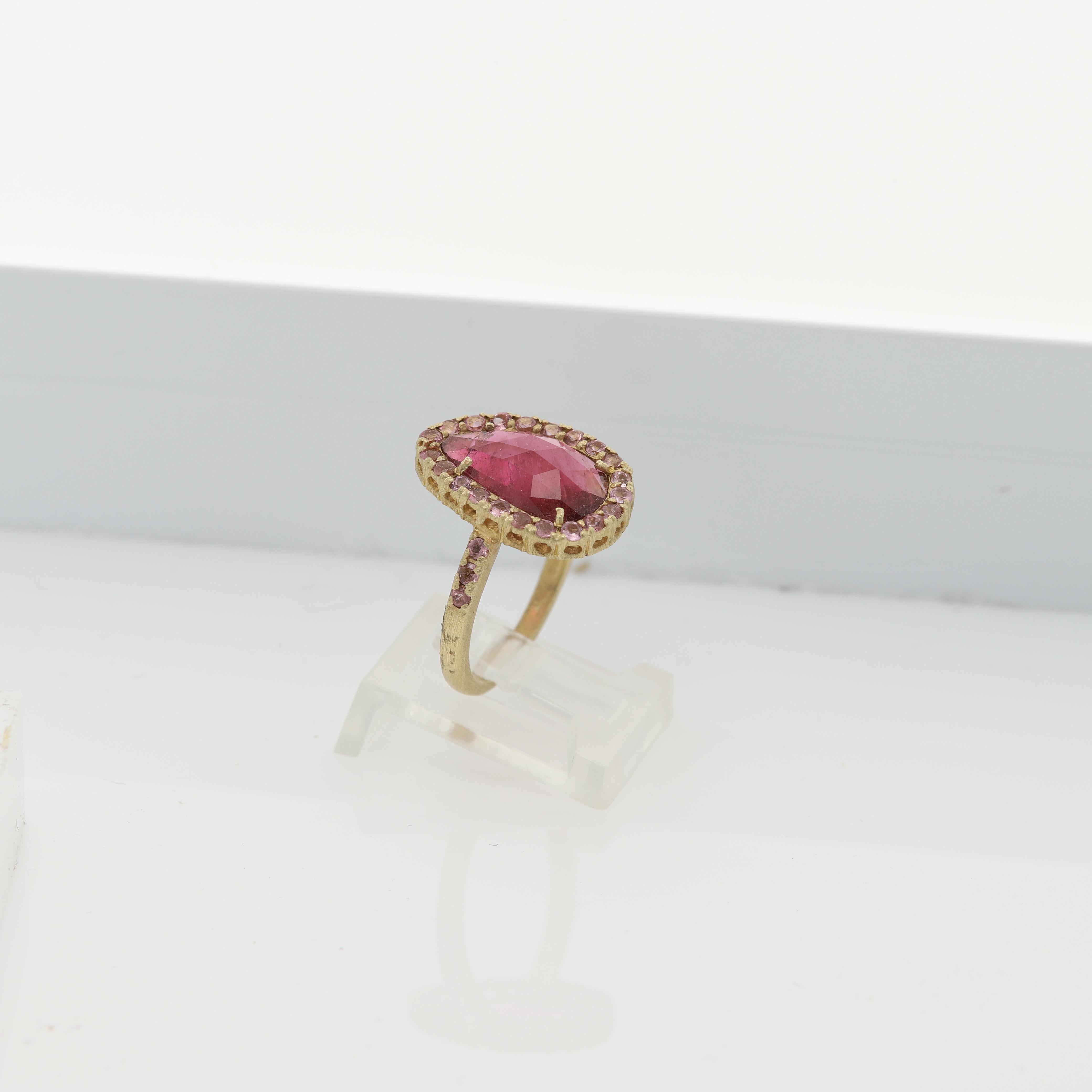 Pink Tourmaline Sliced Gem Ring 14 Karat Gold Vintage Pink Tourmaline Ring For Sale 1