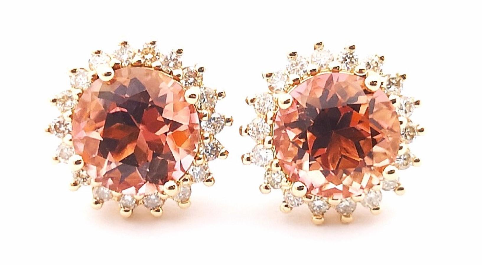Contemporary Pink Tourmaline with Brown Diamond Earrings set in 18K Rose Gold Settings For Sale