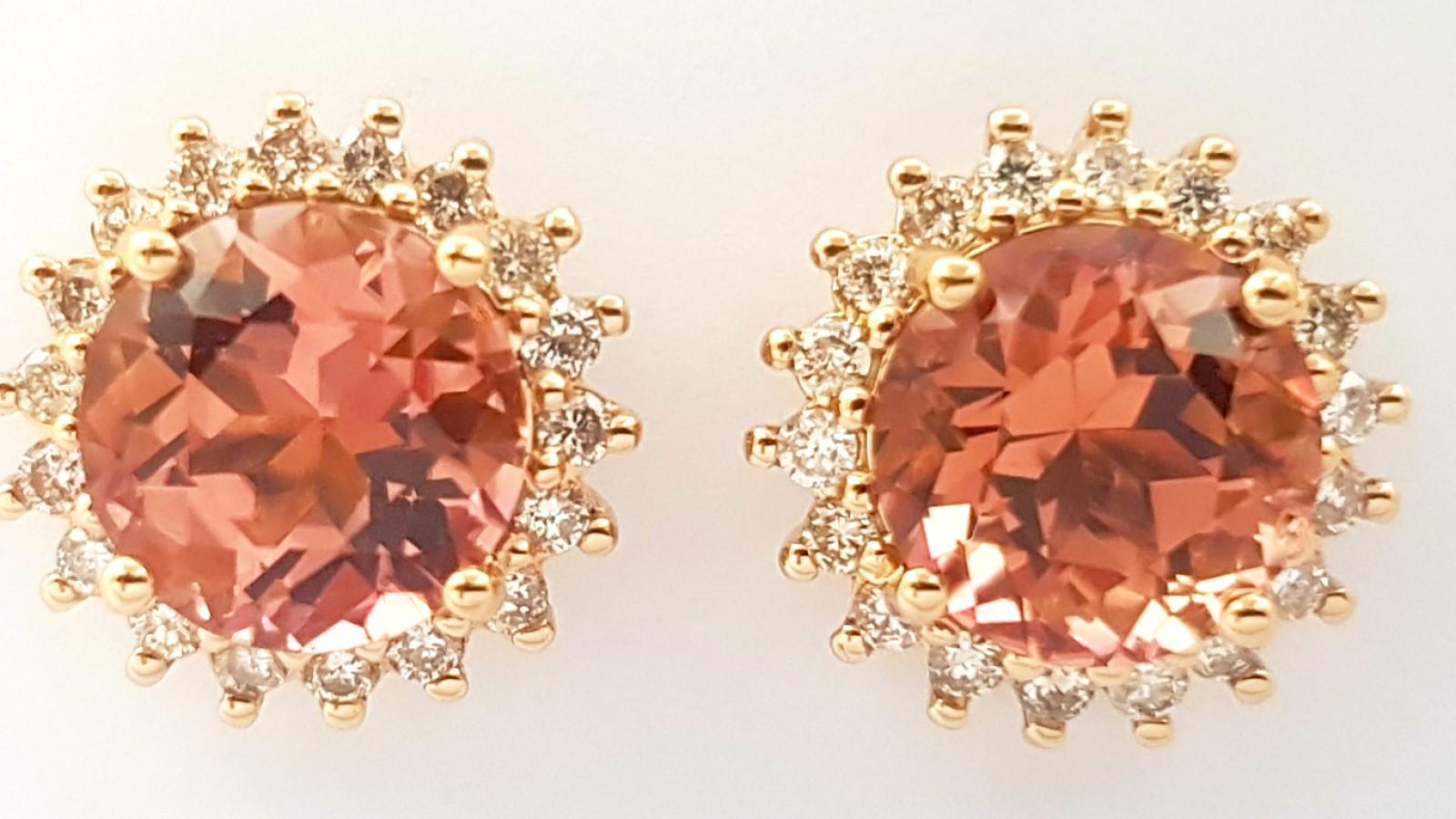 Round Cut Pink Tourmaline with Brown Diamond Earrings set in 18K Rose Gold Settings For Sale
