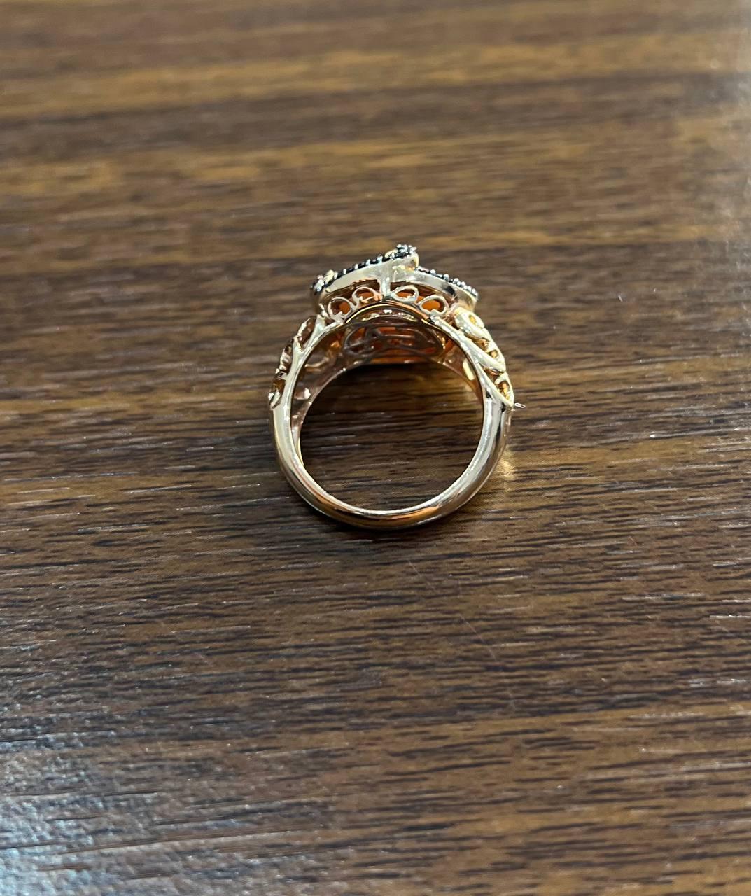 Women's Pink Translucent Mother of Pearl Black Diamonds Halo 14K Rose Gold Cocktail Ring For Sale
