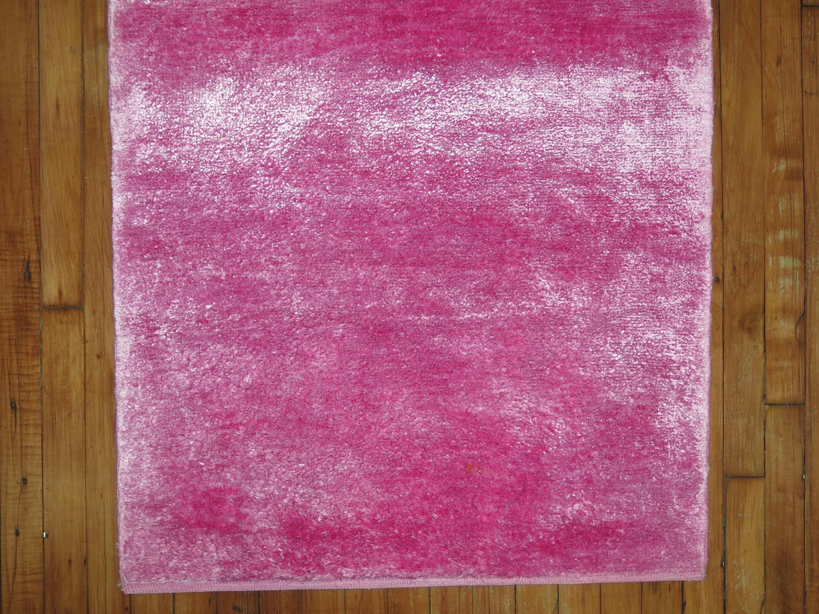 Pink Turkish Silk Rug In Excellent Condition For Sale In New York, NY