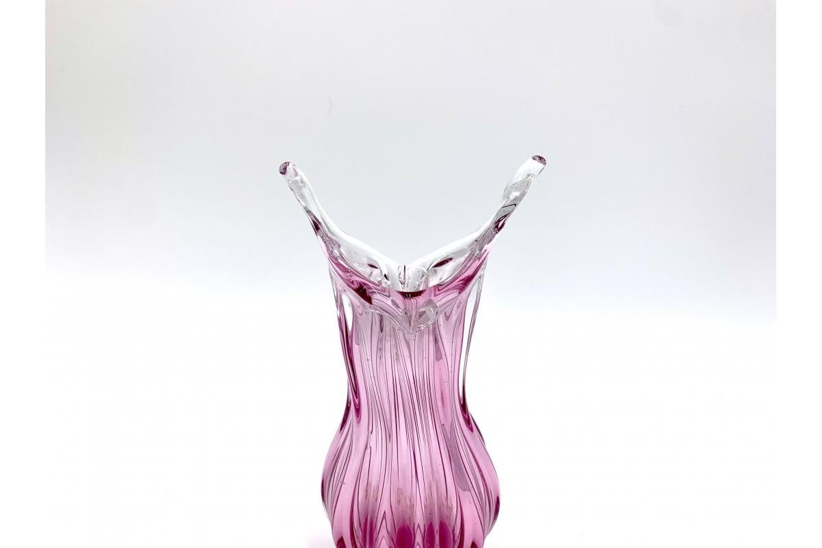Pink Vase, Designed by J. Hospodka, Chribska, Czechoslovakia, 1960s In Good Condition In Chorzów, PL
