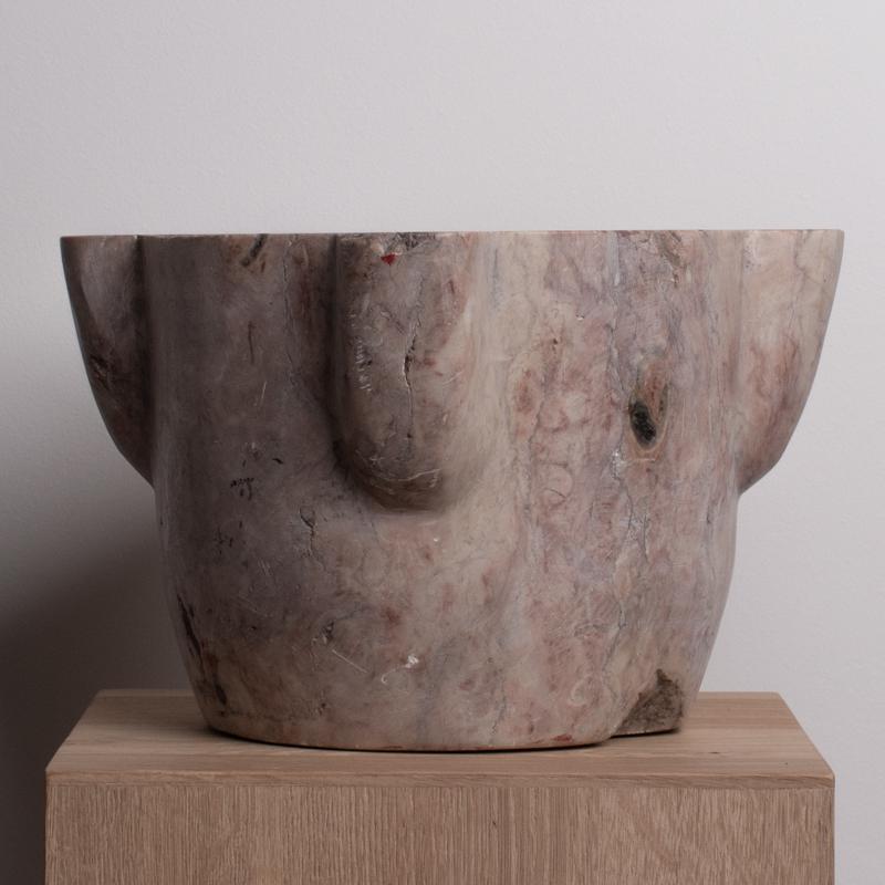 Pink Lavender Veined Marble Mortar 18th Century In Good Condition For Sale In Bonita Springs, FL