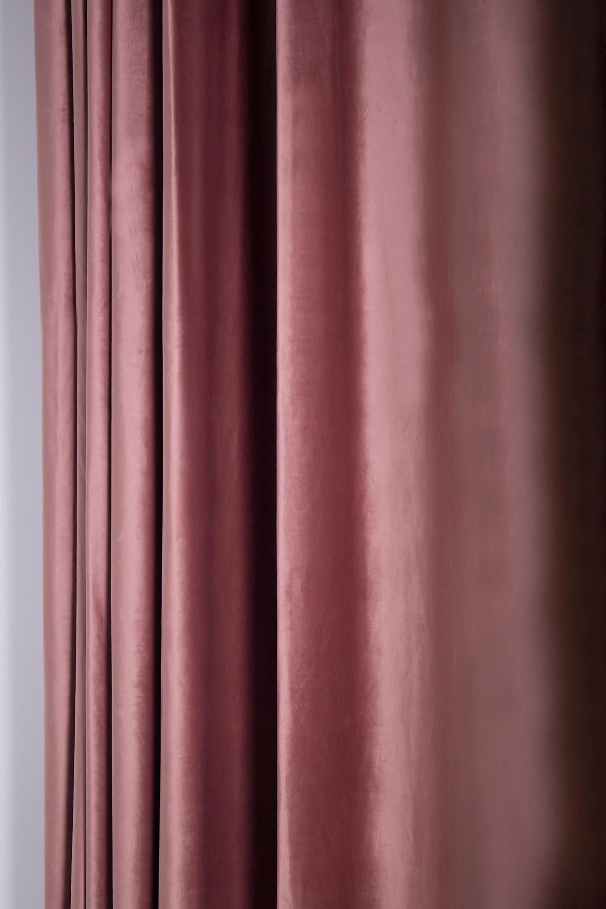 Pink Velvet and Brass Italian Customizable Curtain by Vintage Domus Collection For Sale 2