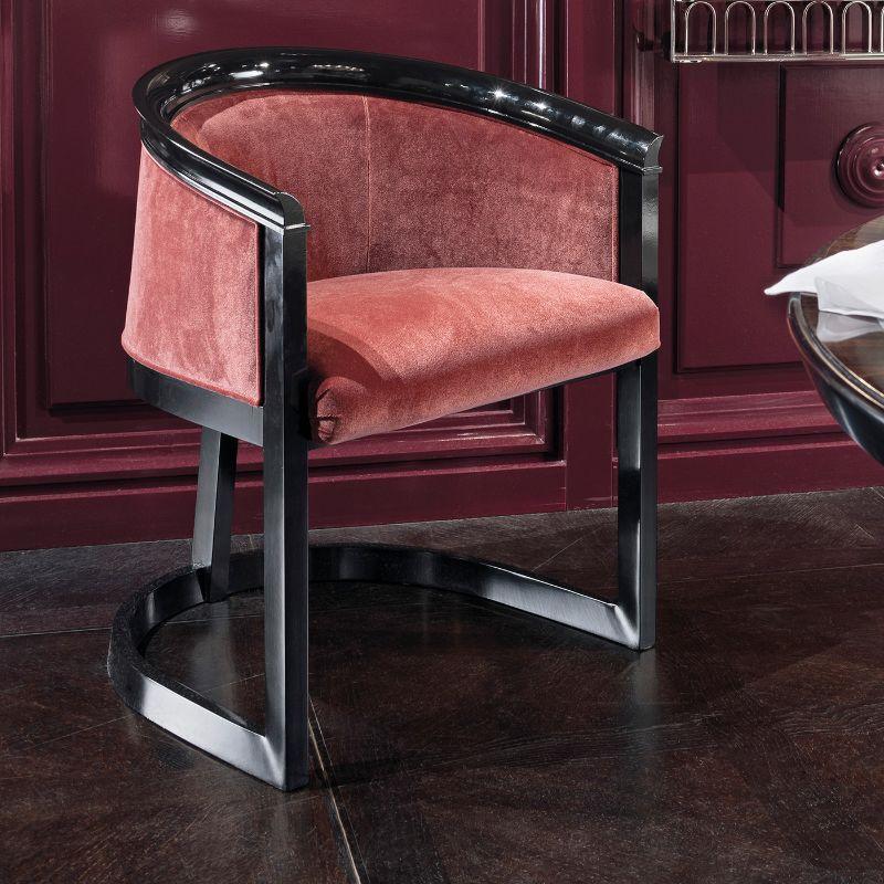 Italian Pink Velvet Armchair For Sale