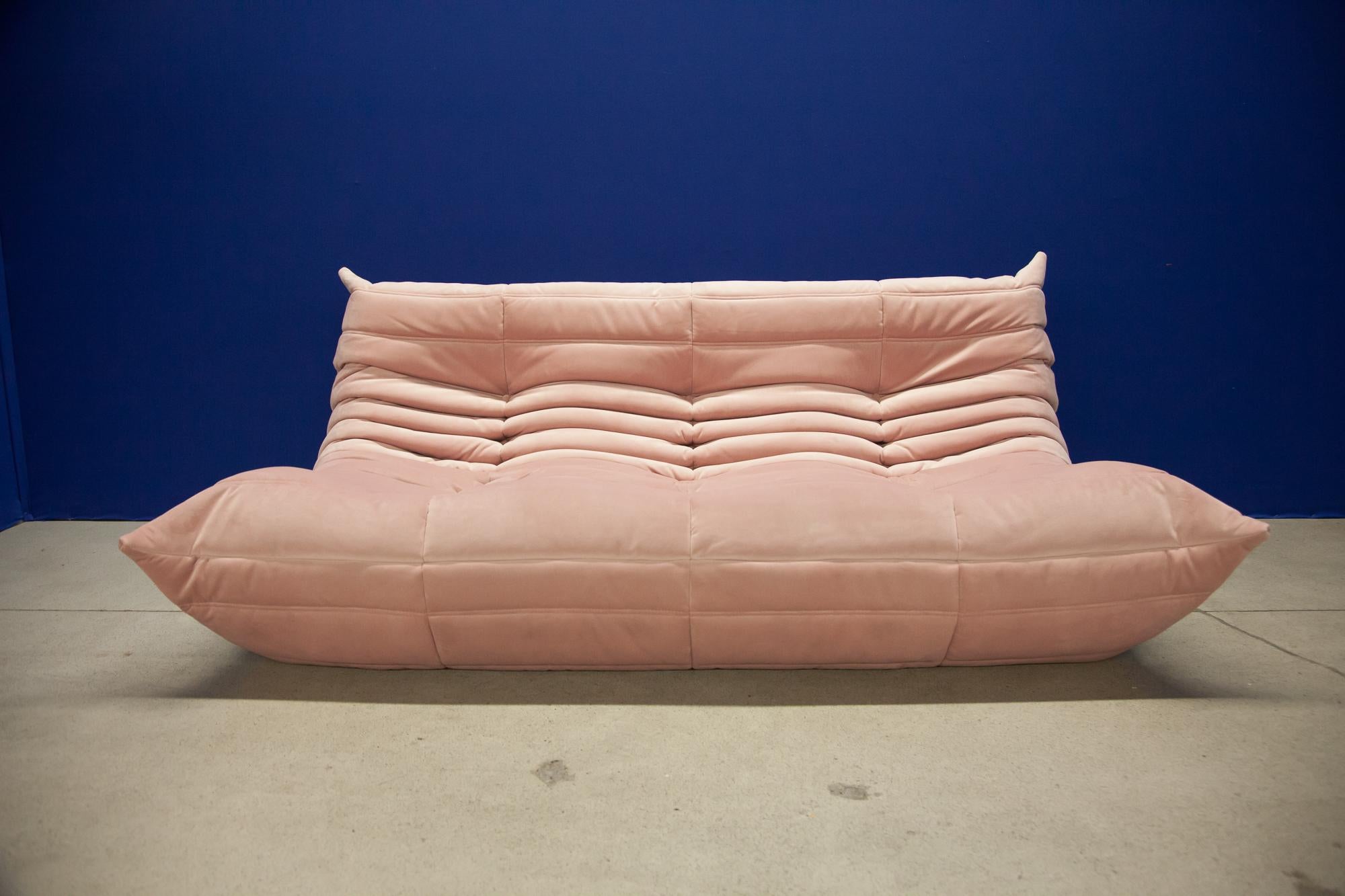 Pink Velvet Togo Sofa Set by Michel Ducaroy for Ligne Roset, 1970s, Set of 5 8