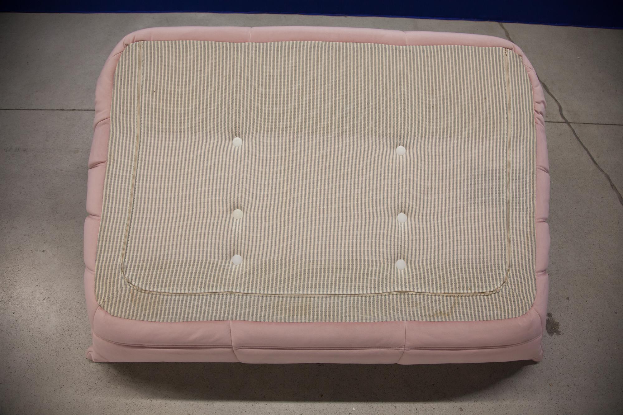 Togo-Sofa-Set aus rosa Samt von Michel Ducaroy für Ligne Roset, 1970er Jahre, 5er-Set im Zustand „Hervorragend“ im Angebot in Berlin, DE