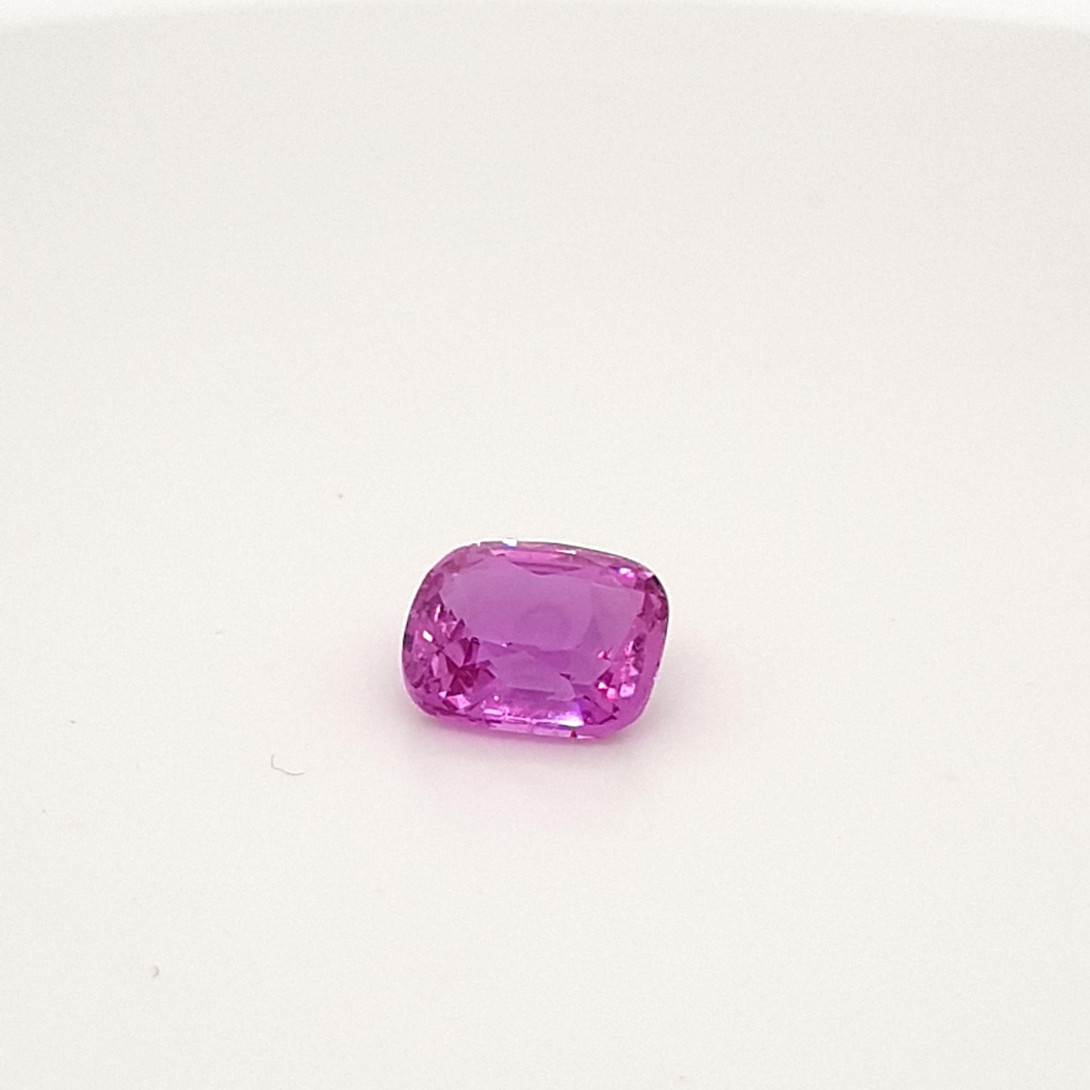 Pink Violet Sapphire, Faceted Gem, 3, 04 Ct., Loose Gemstone, no treatments For Sale 4