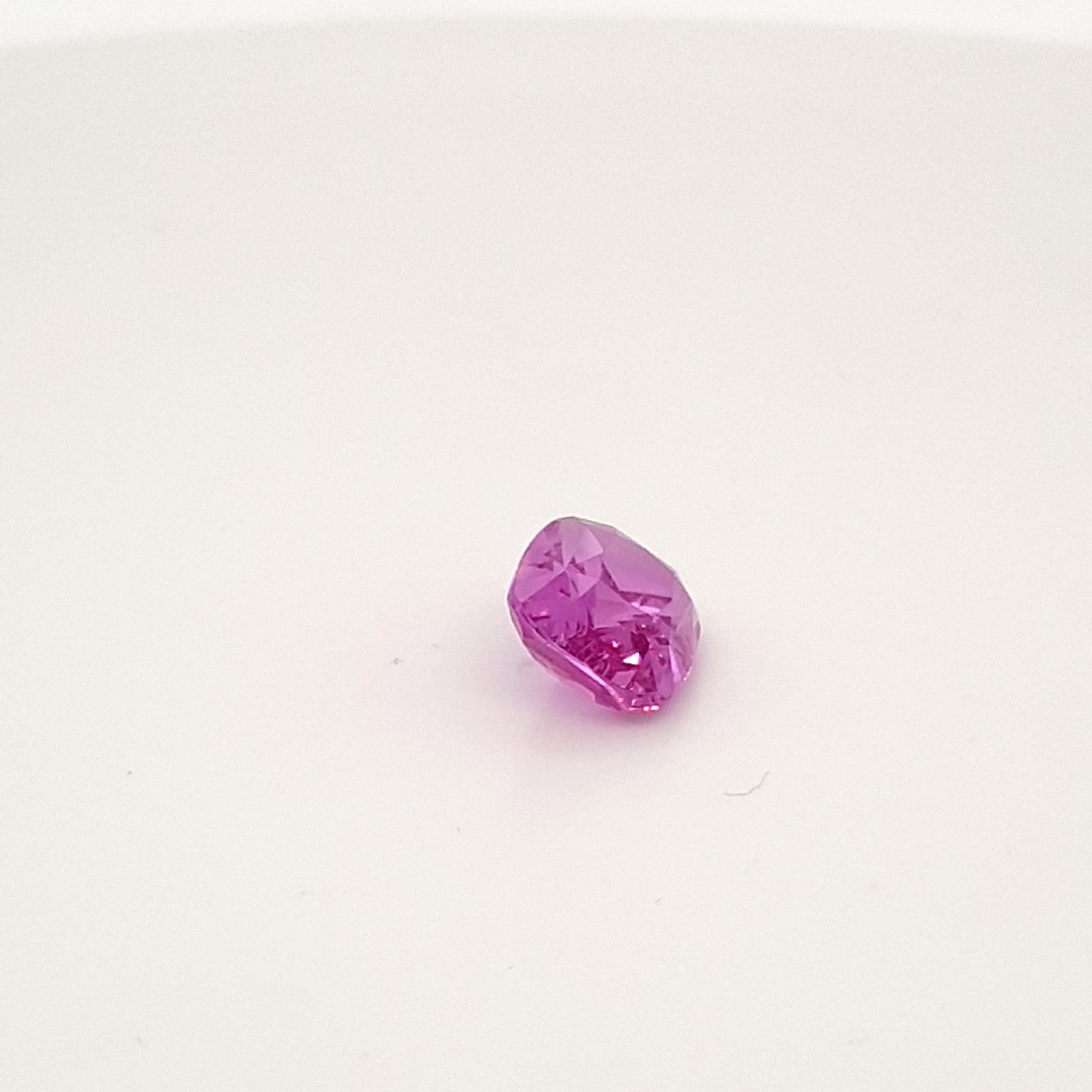 Pink Violet Sapphire, Faceted Gem, 3, 04 Ct., Loose Gemstone, no treatments In New Condition For Sale In Kirschweiler, DE