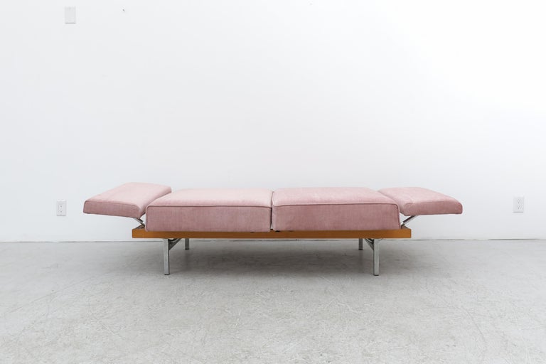 Pink Walter Knoll for Knoll "Stella" Sleeper Loveseat, 1960's at 1stDibs