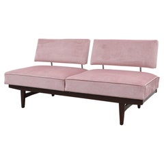 Loveseat rose Walter Knoll pour Knoll « Stella », années 1960