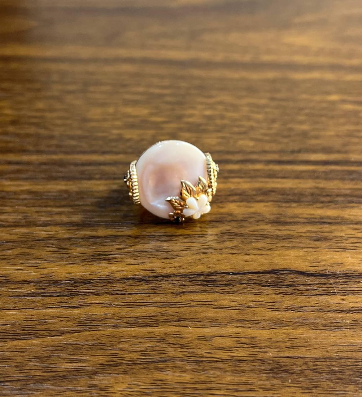 Women's Pink White Mother of Pearl Floral Flower Nature Leaf Inspired 14K Rose Gold Ring For Sale