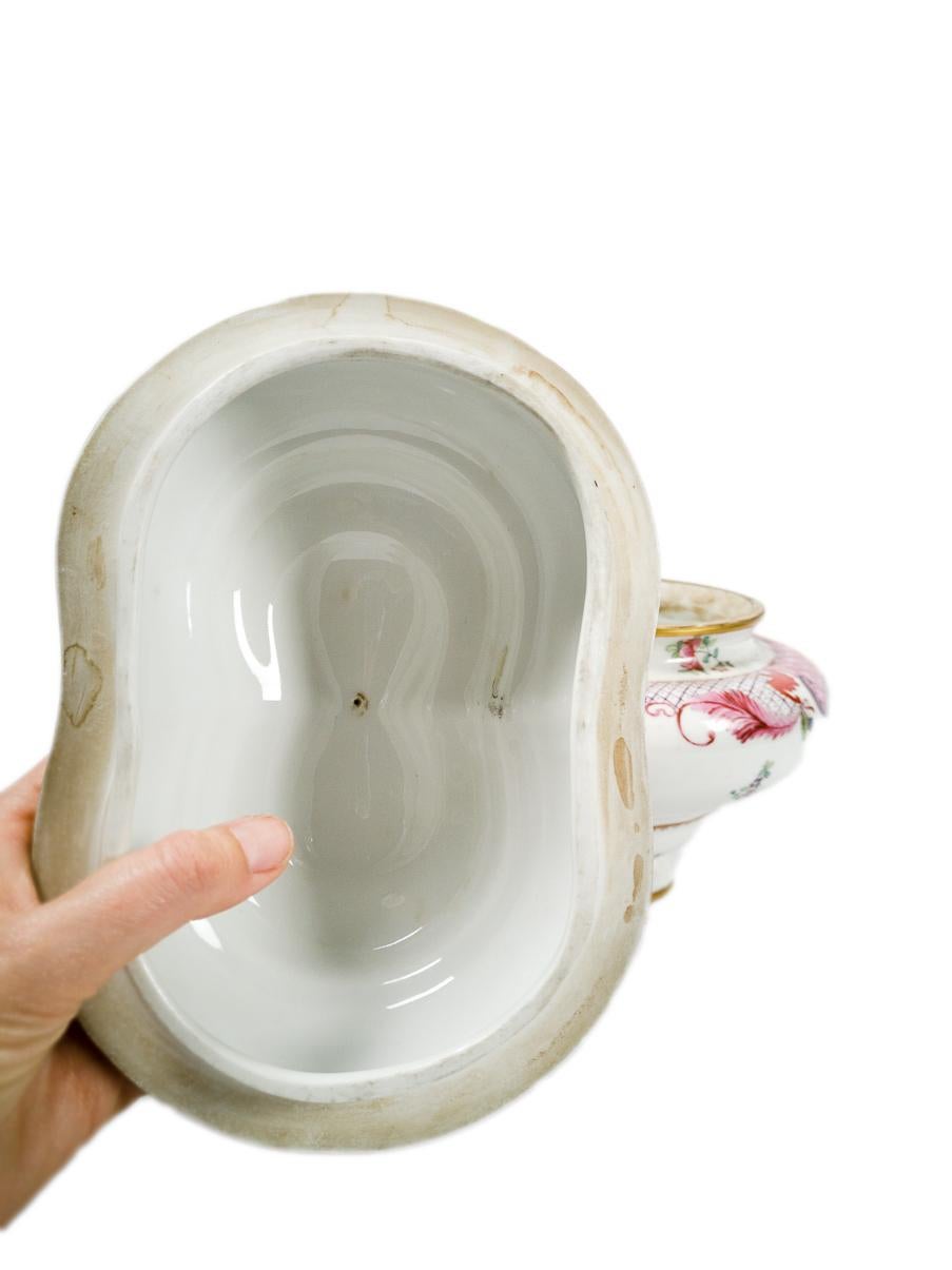 Terrine Edme Samson aus rosa-weißem Porzellan, 19. Jahrhundert (Neurokoko) im Angebot