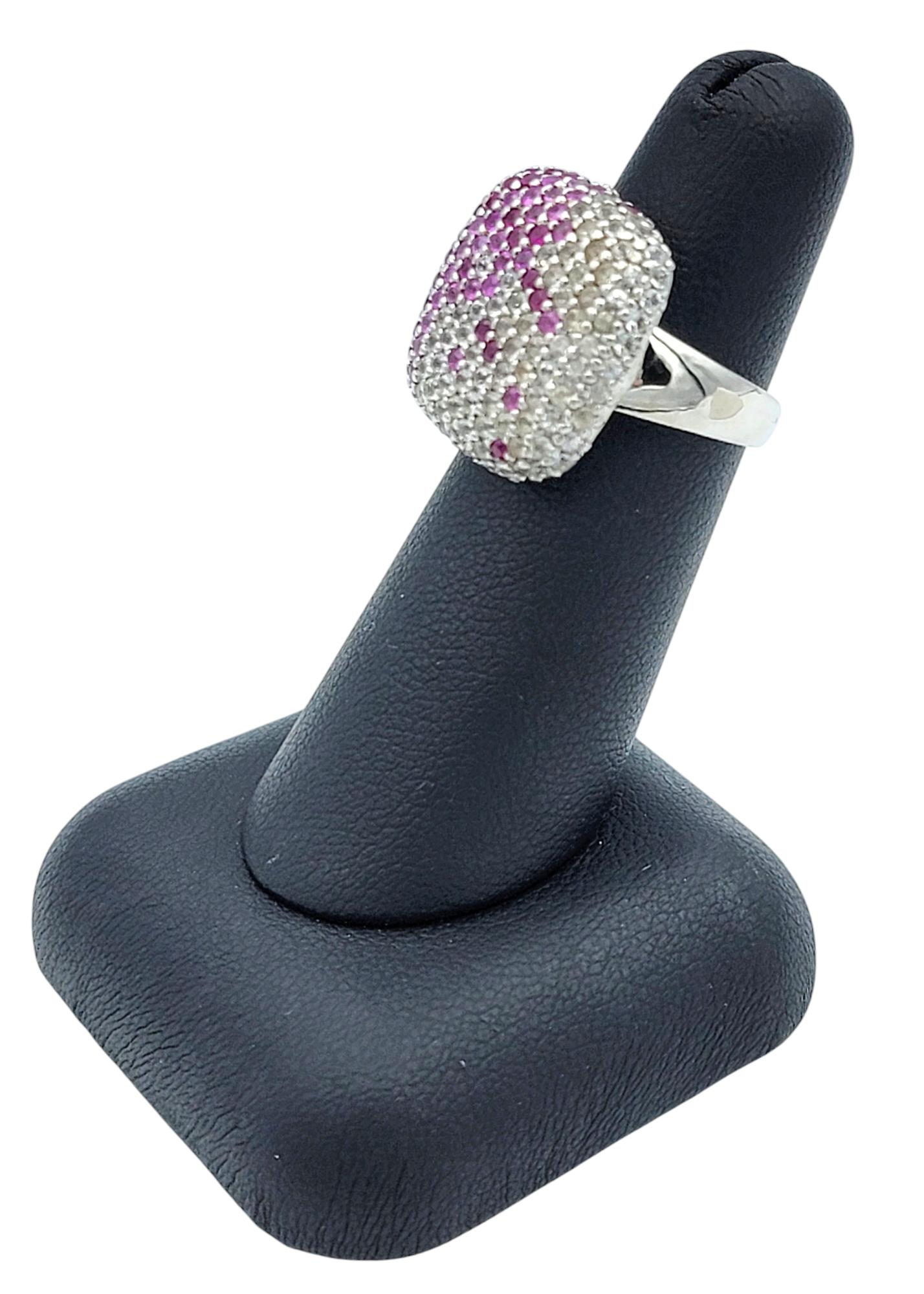 Rosa & Weißer Saphir Pavé Gradient Cocktail Ring mit Rubinen in 14 Karat Gold im Angebot 6