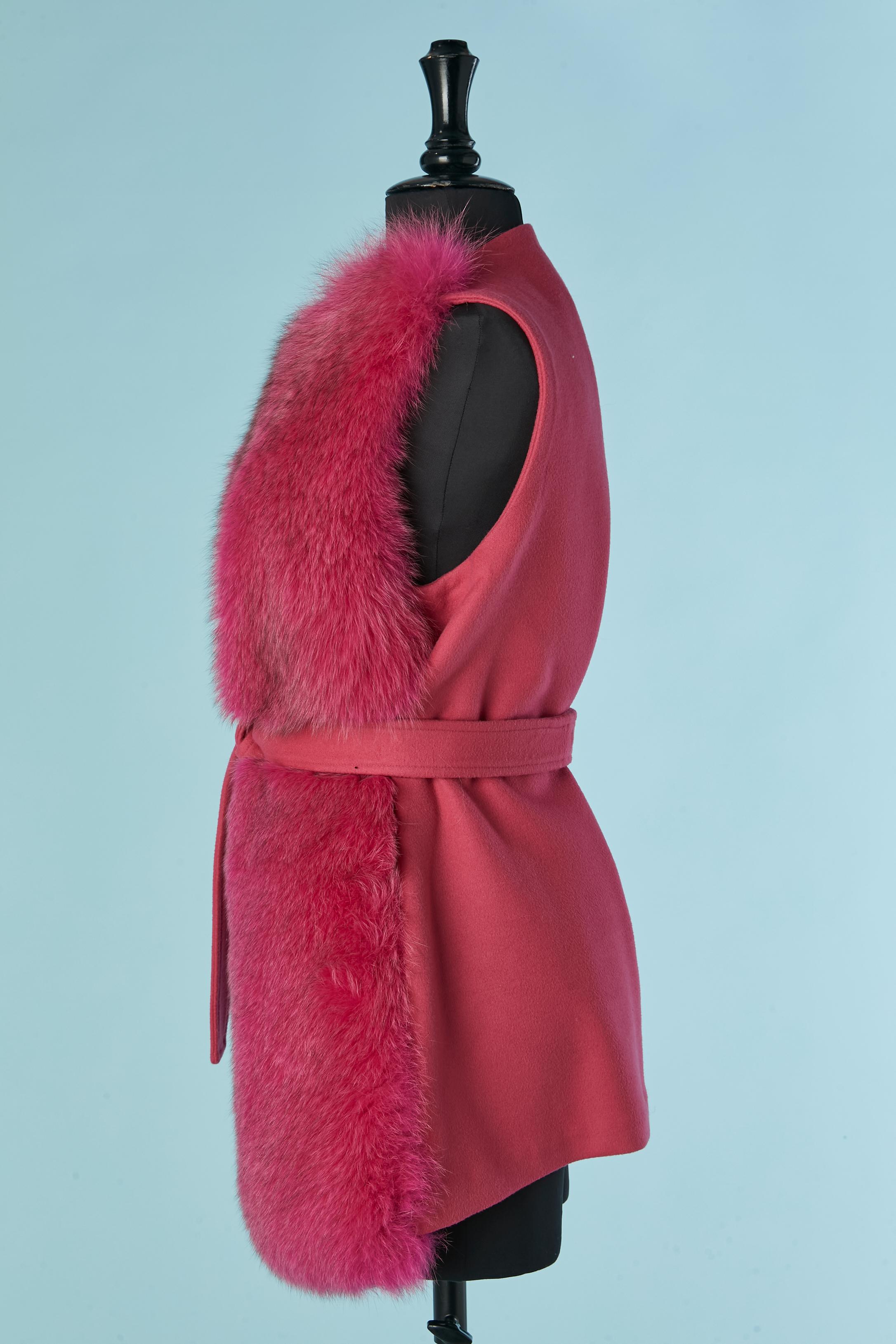 Chaleco rosa de lana y piel con cinturón de lana BLANCHA en Excelente estado para la venta en Saint-Ouen-Sur-Seine, FR