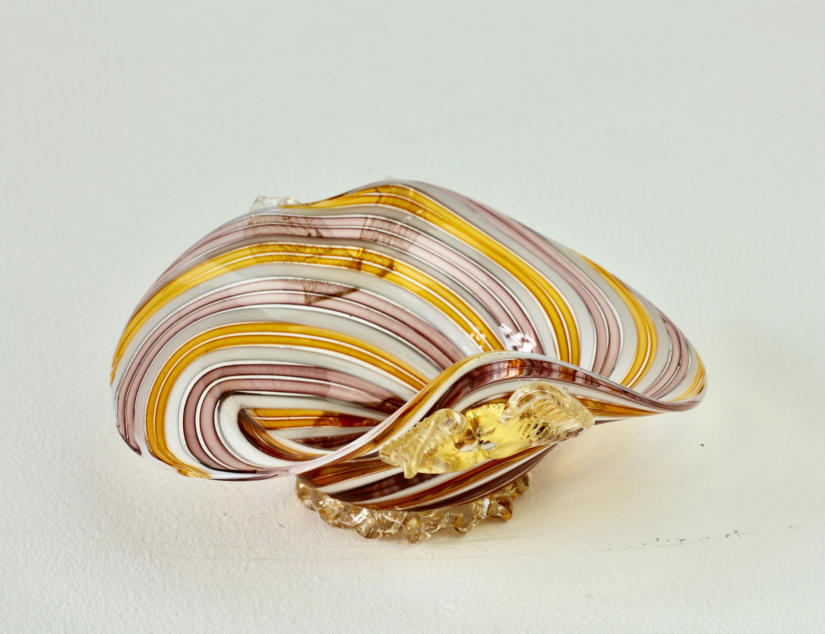 Pink, Yellow & Gold Leaf Murano Glass Filigrana Bowl, Dish or Ashtray, c.1960s In Excellent Condition In Landau an der Isar, Bayern
