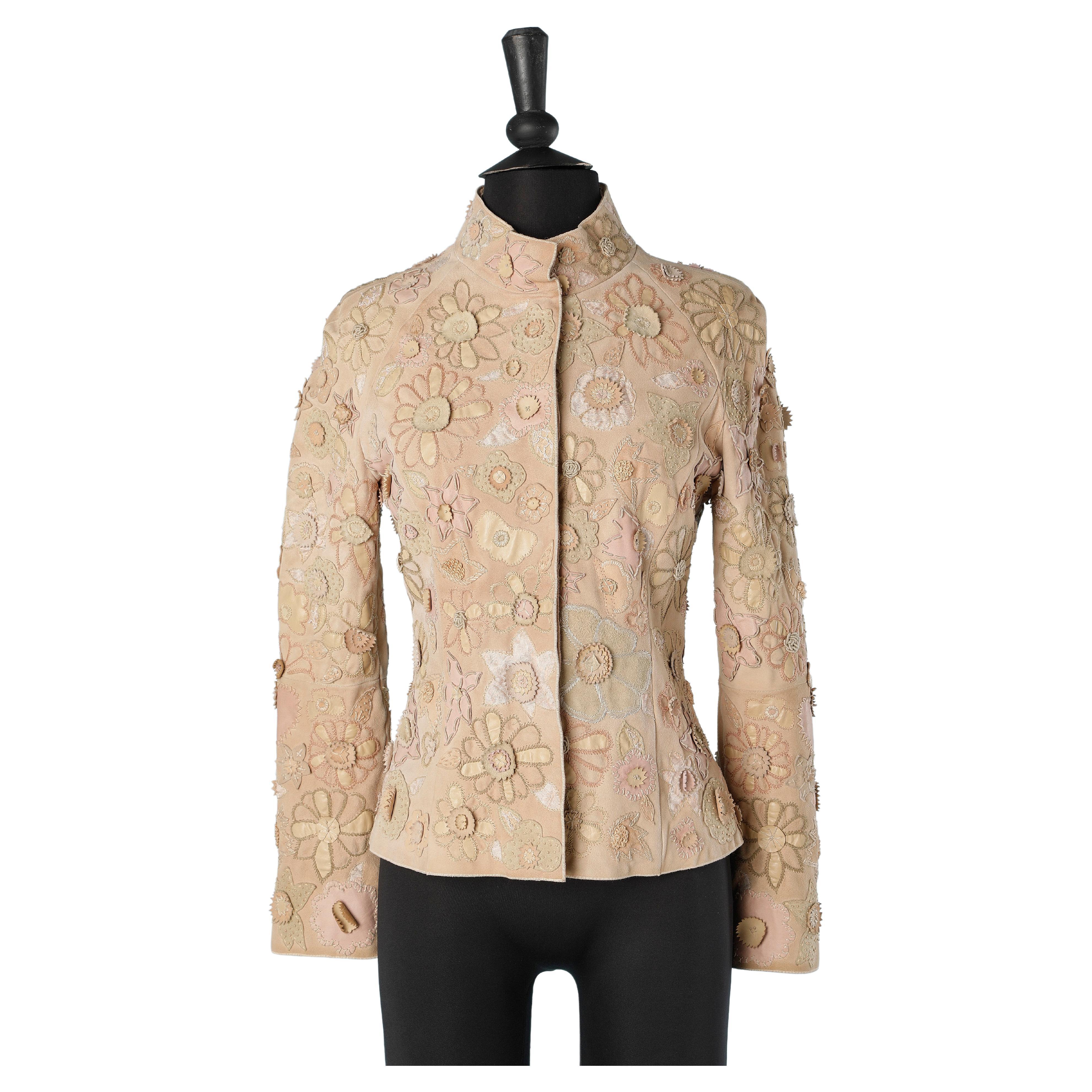 Pinkish beige suede jacket with suede and leather flowers appliqué J Mendel For Sale