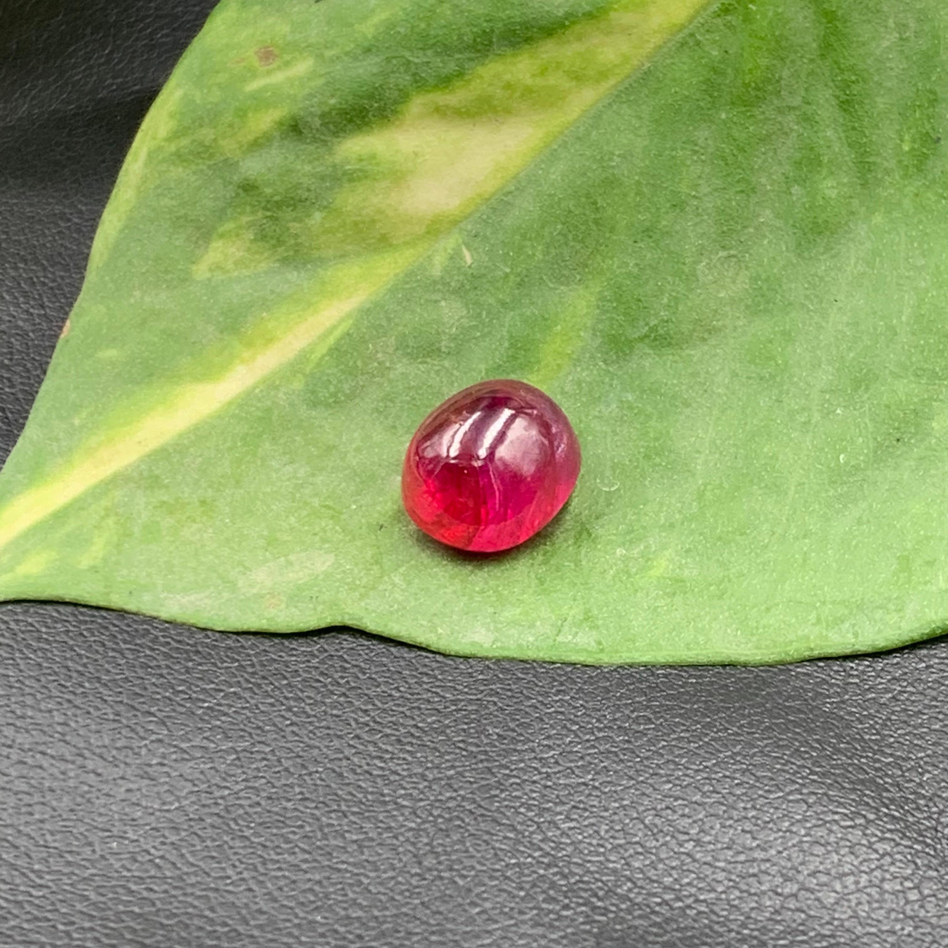 Pinkish Hue Red Natural Ruby Ring Loose Gemstone 5.90 Ct Cabochon for Jewelry For Sale 7