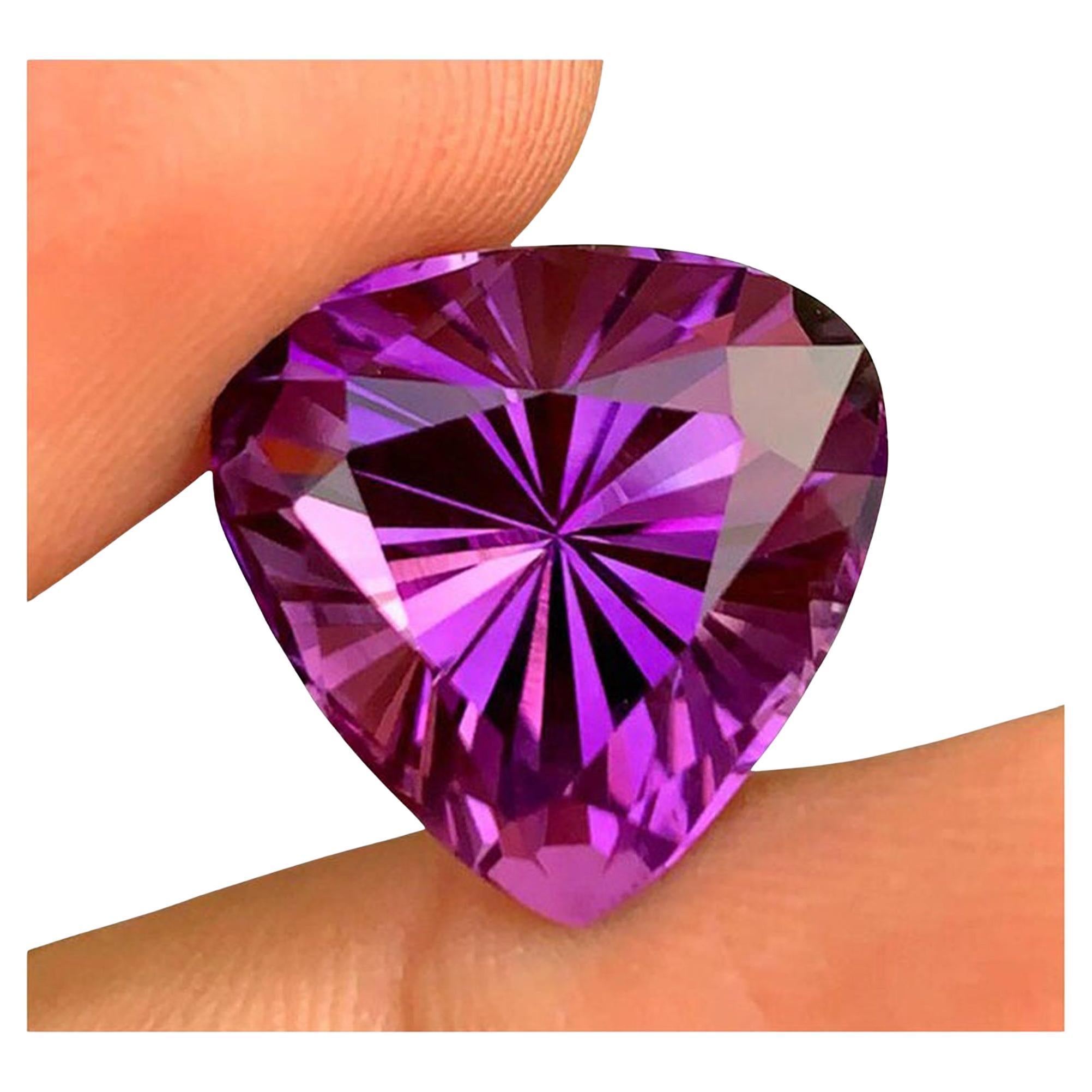 Pinkish Purple Amethyst Gemstone: 18.55 Carat Pear Cut for Jewelry