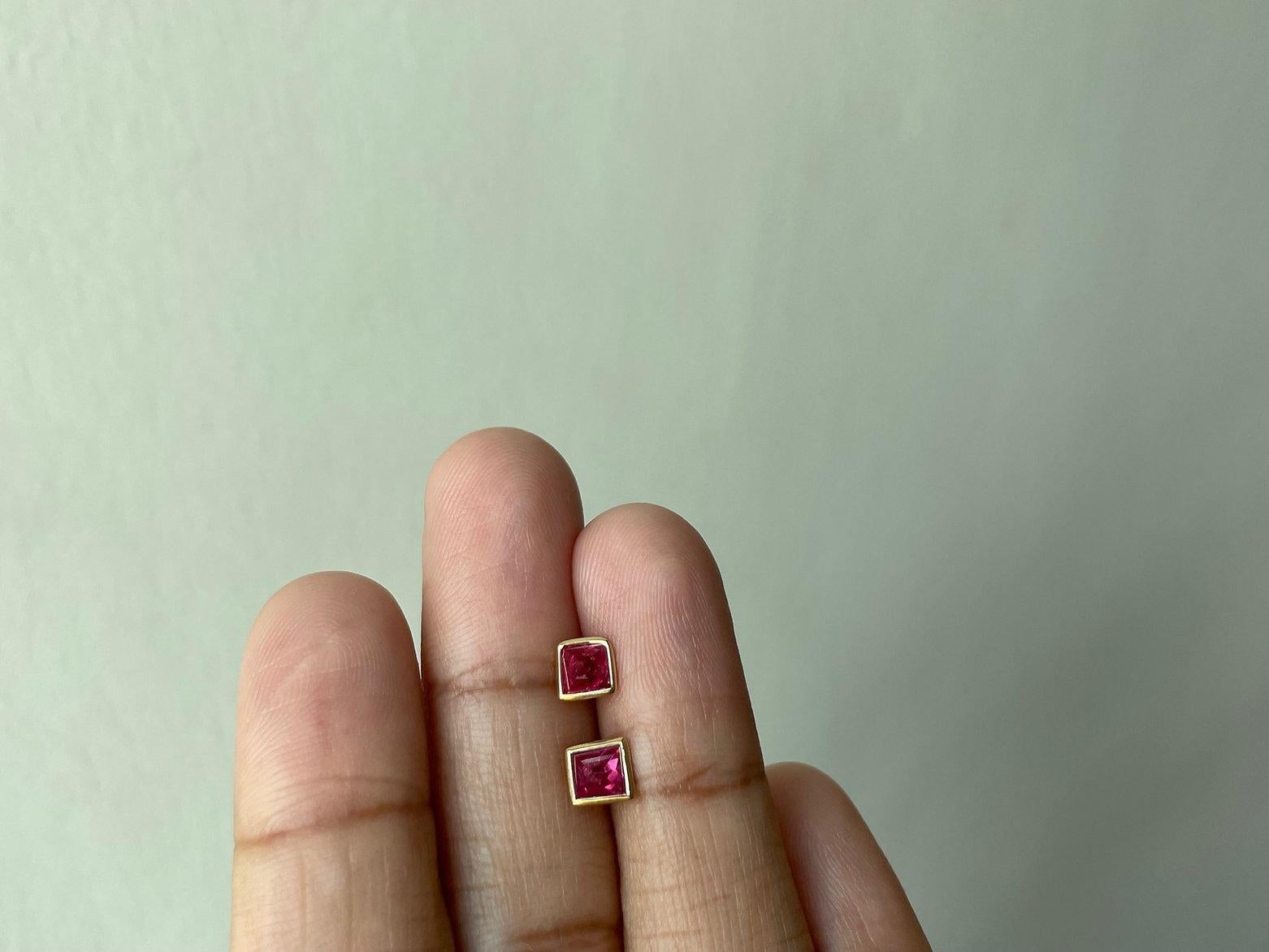Pinkish Red Angel Cut Spinels Earring In New Condition For Sale In Singapore, SG