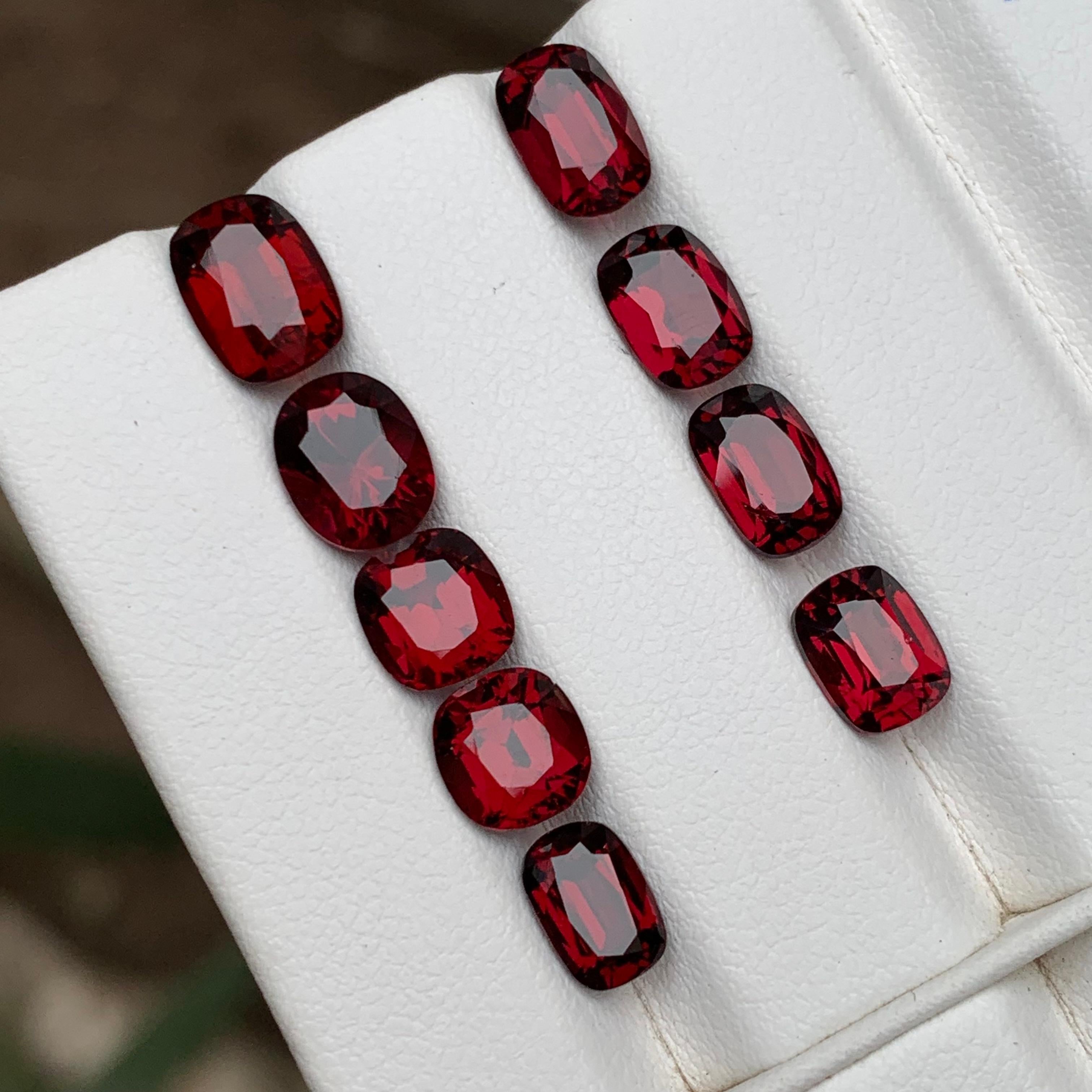 Pierres précieuses en rhodolite naturelle rouge rosé taille bijou de 15.65 carats en vente 1