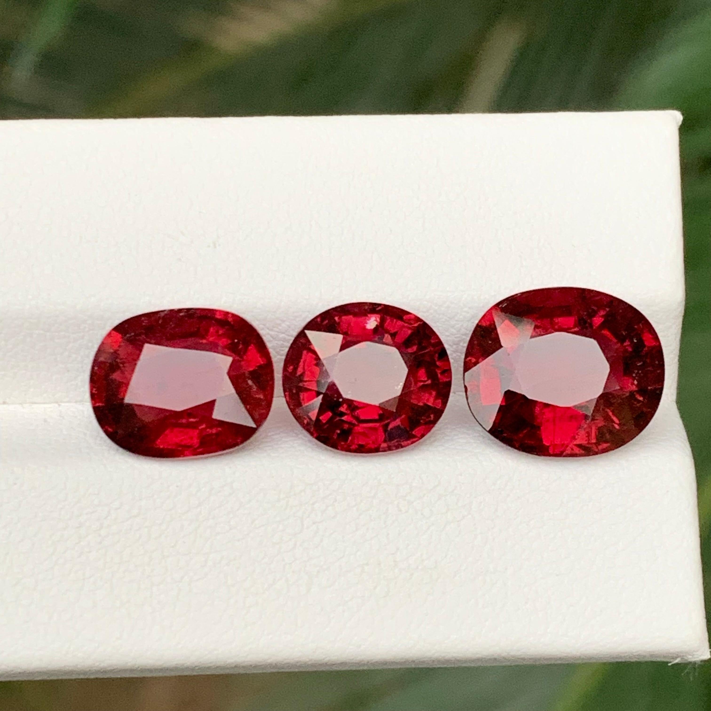 Gemas sueltas de turmalina rubelita natural rojo rosado Lote 12.80Ct talla cojín en venta 6