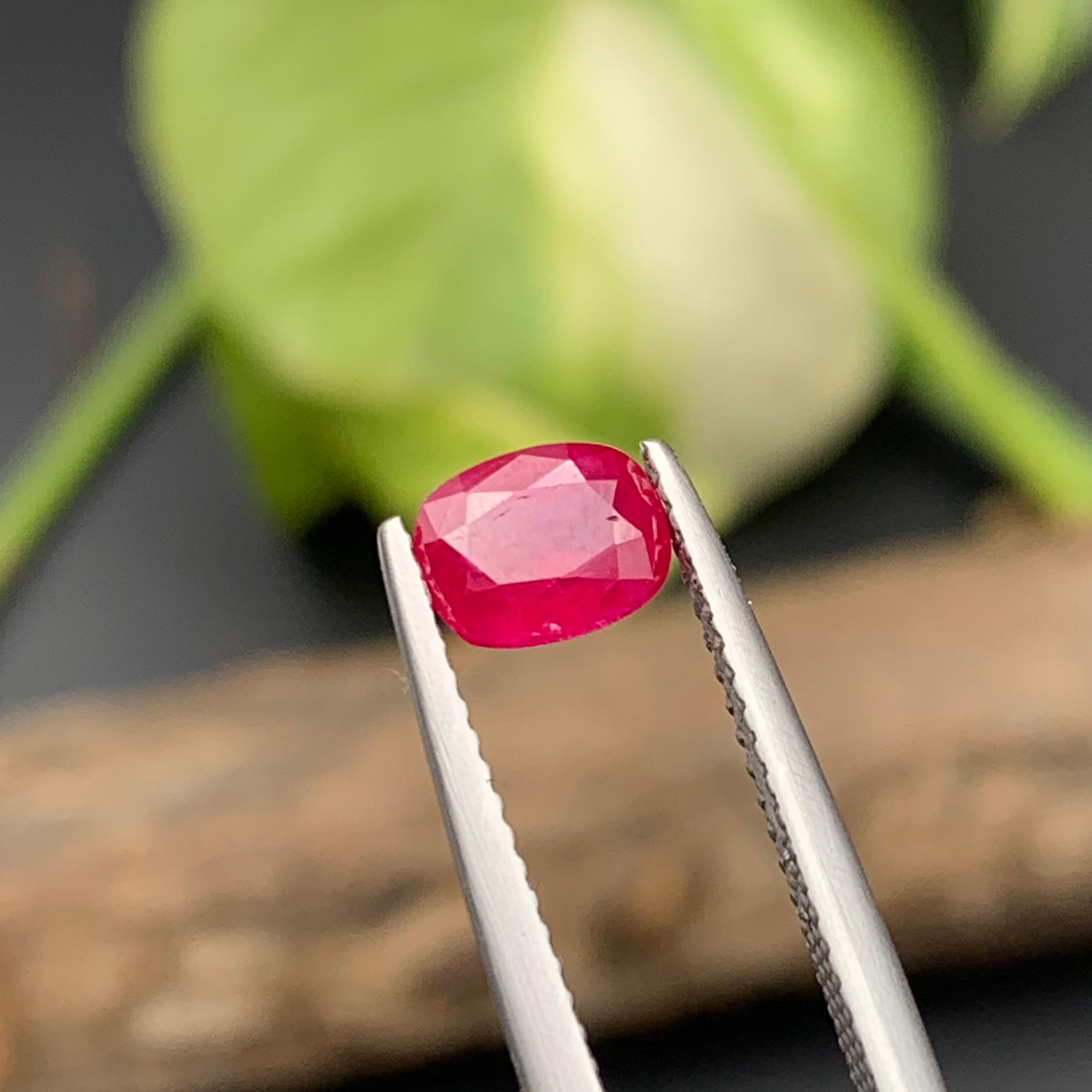 Anillo de rubí natural rojo rosado Piedra suelta 1,30 ct Ovalada talla cojín-Joyería en venta 5