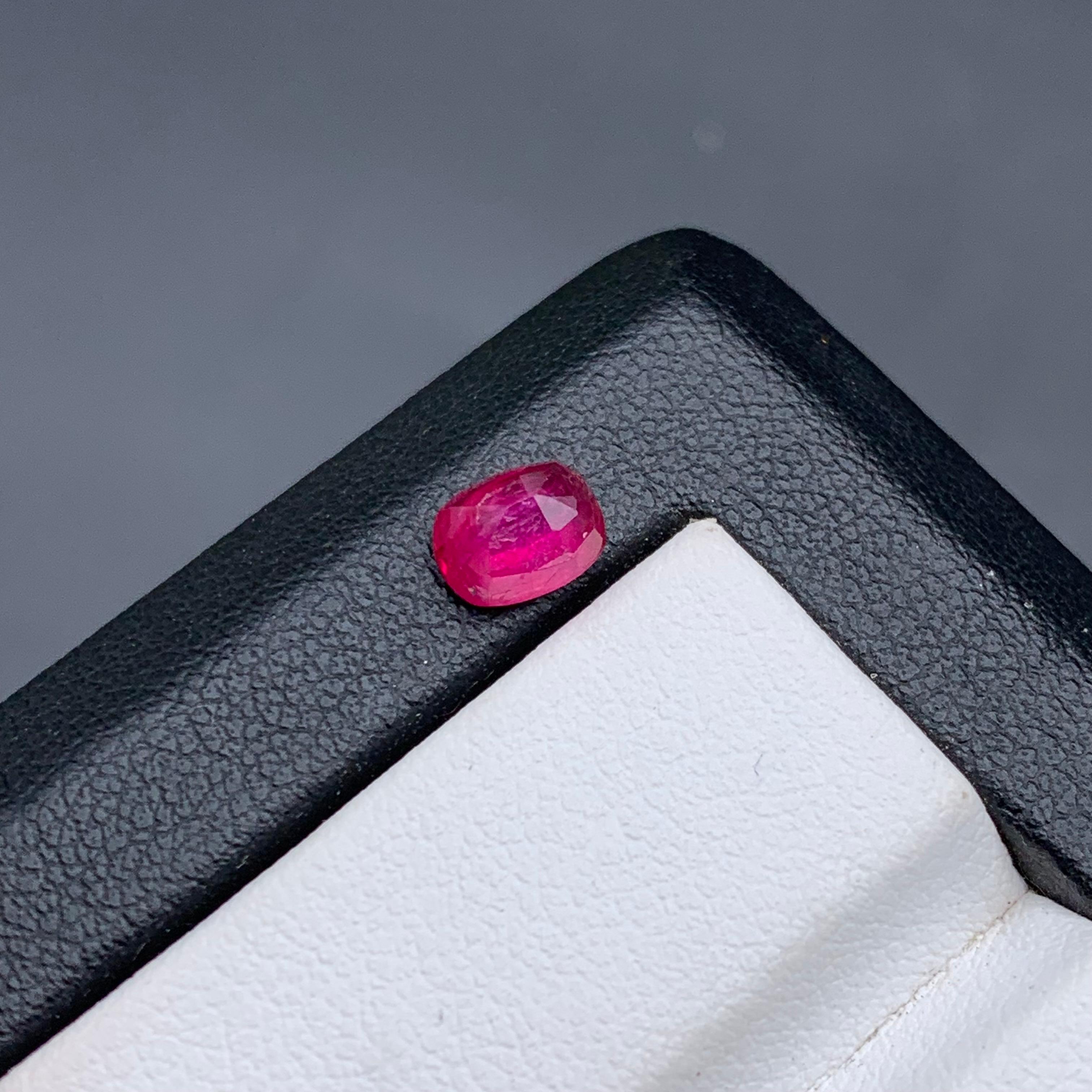 Anillo de rubí natural rojo rosado Piedra suelta 1,30 ct Ovalada talla cojín-Joyería Corte oval en venta