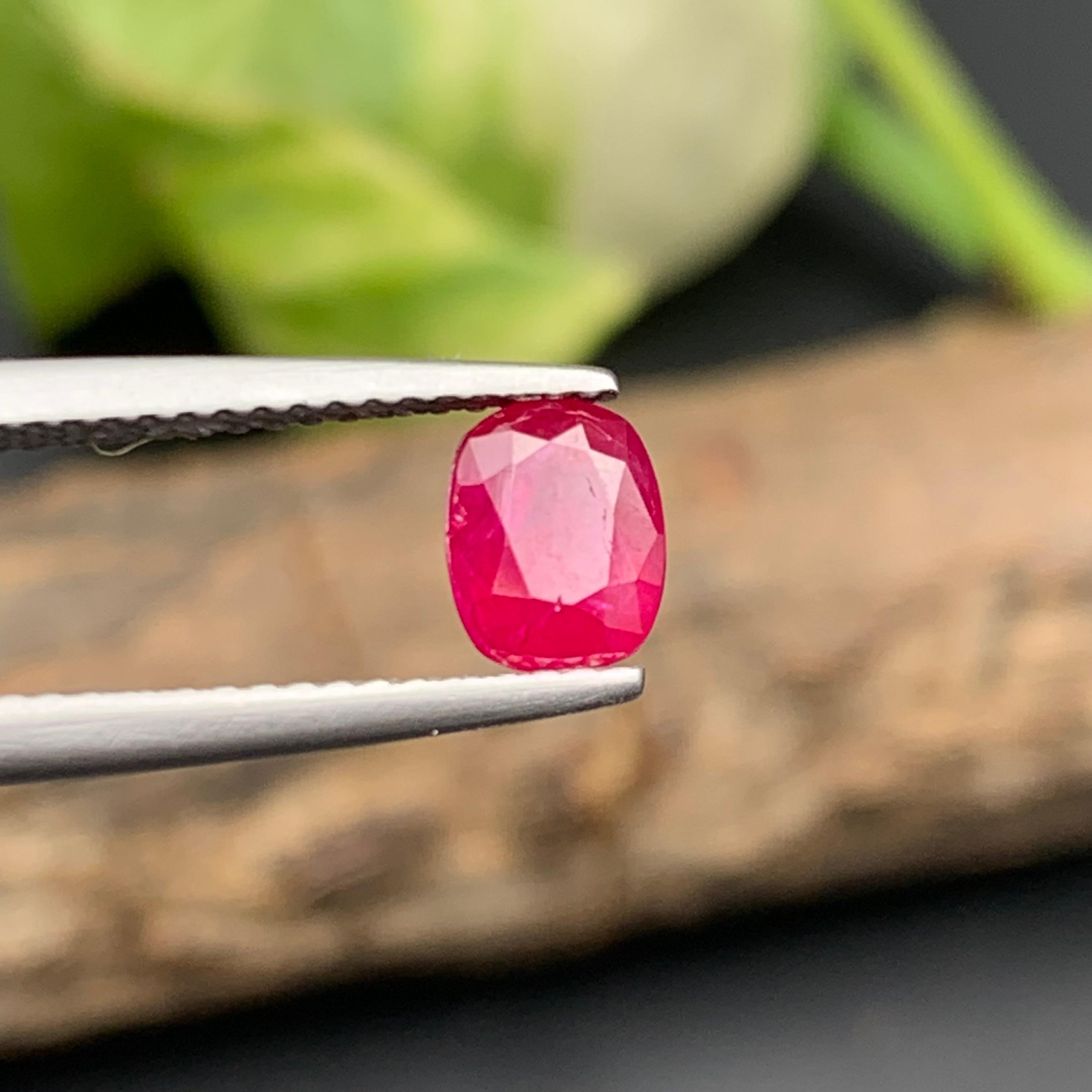 Anillo de rubí natural rojo rosado Piedra suelta 1,30 ct Ovalada talla cojín-Joyería en venta 1