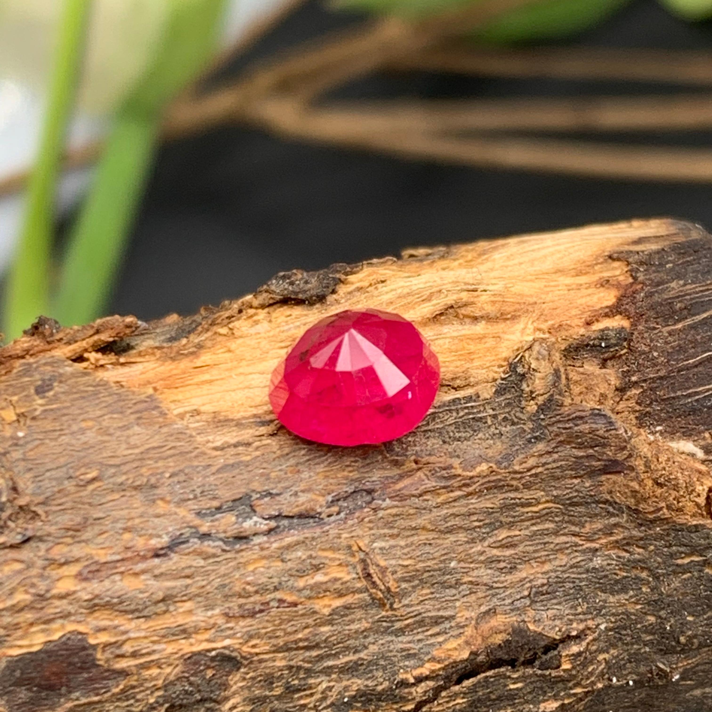 Anillo de rubí natural rojo rosado Piedra suelta 2,10 quilates talla cojín para joyería 4