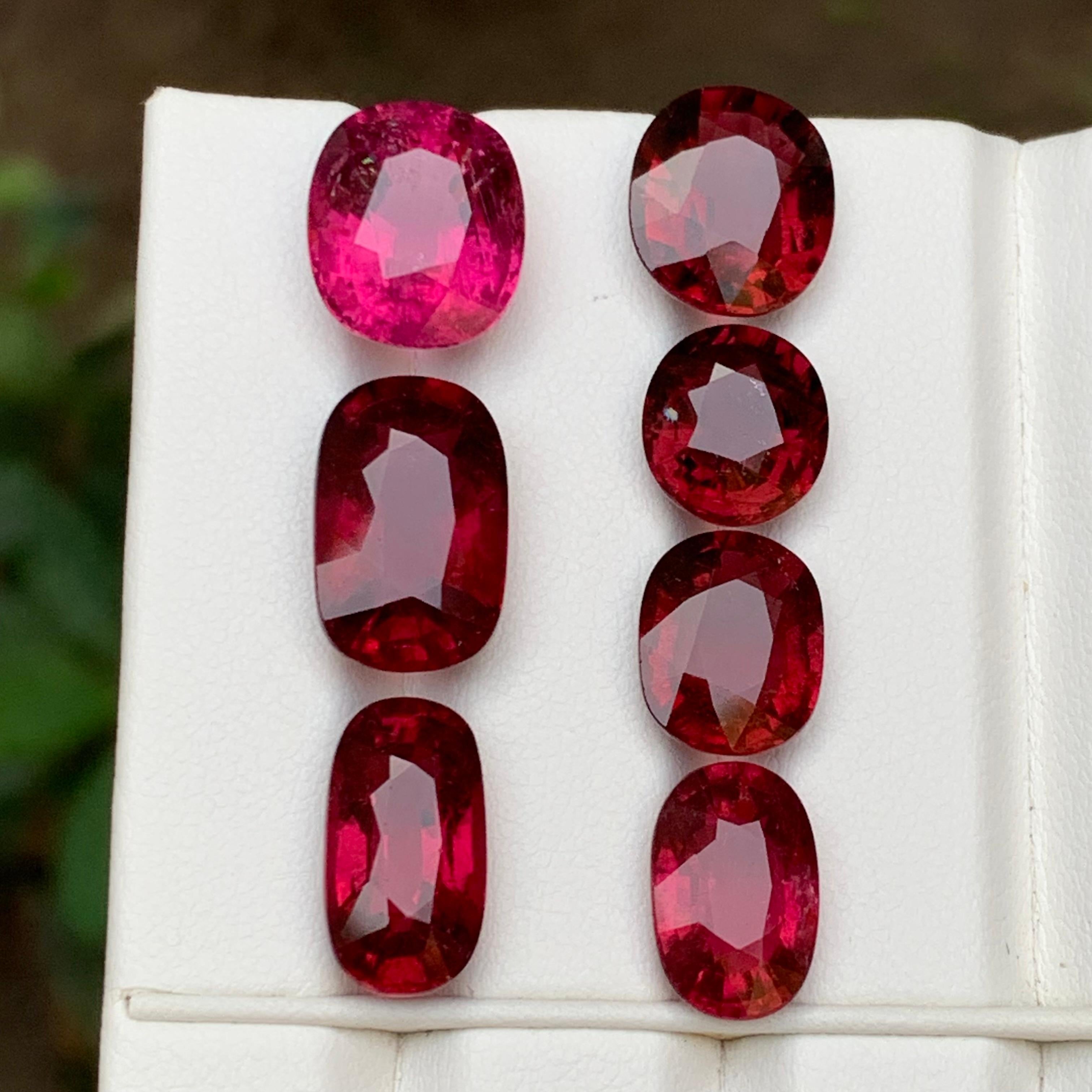Contemporaneo Tormalina rubellite naturale rosa e rossa, lotto di gemme sciolte 38,90 carati in vendita