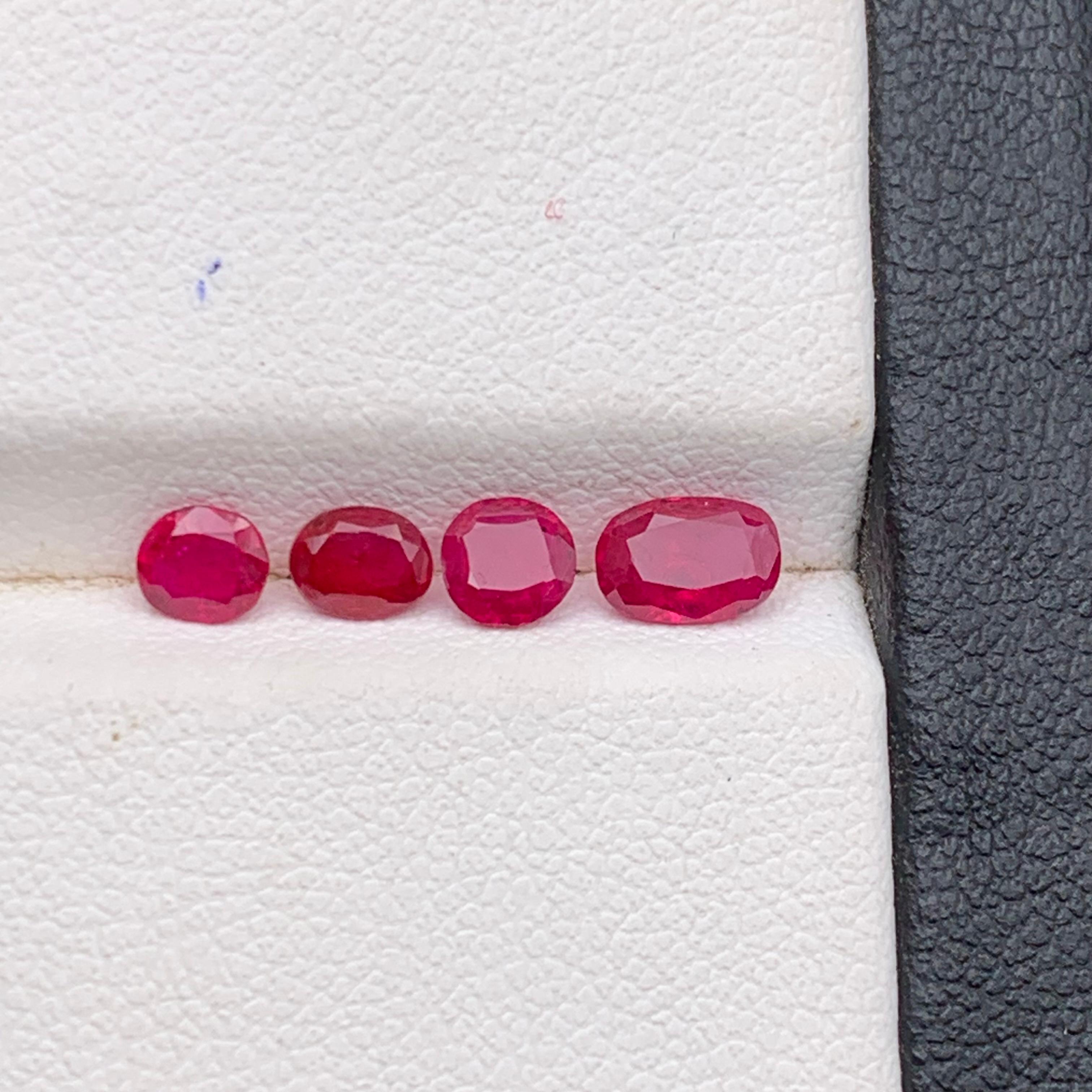 Rosa-roter Rubin 1,30 Karat Ovalschliff Natürliche lose Edelsteine - Schmuck Größe Paket im Angebot 1