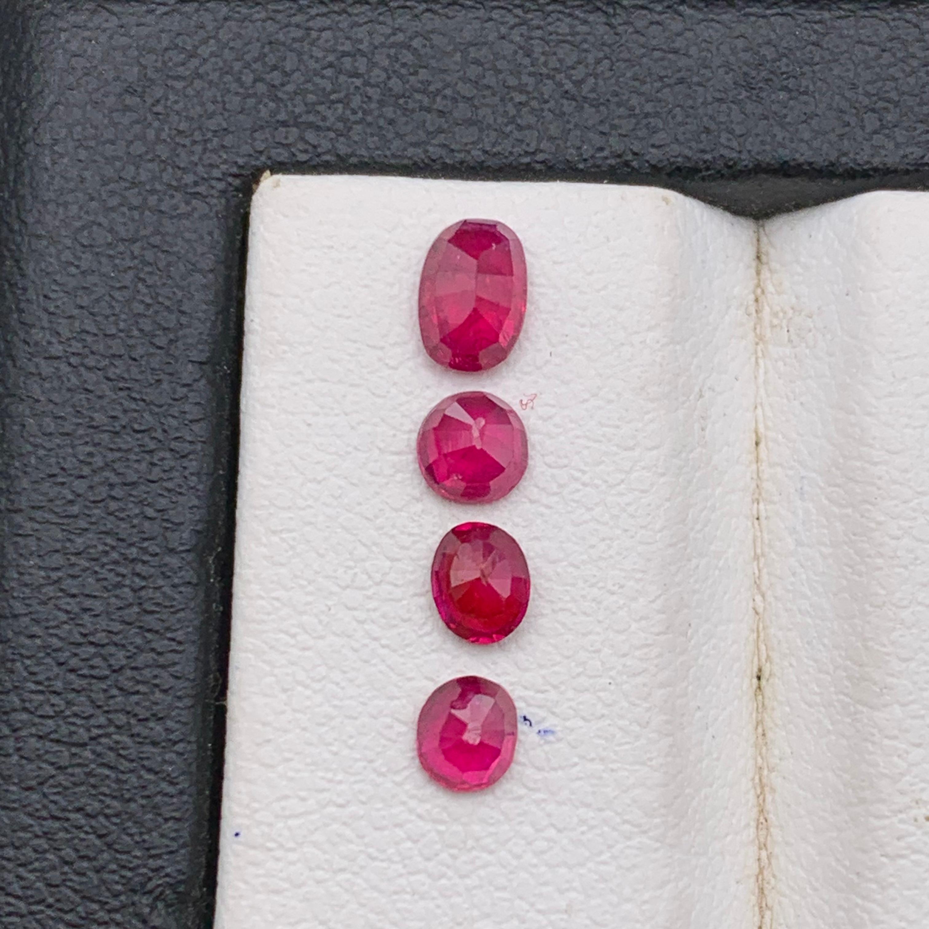 Rosa-roter Rubin 1,30 Karat Ovalschliff Natürliche lose Edelsteine - Schmuck Größe Paket im Angebot 2