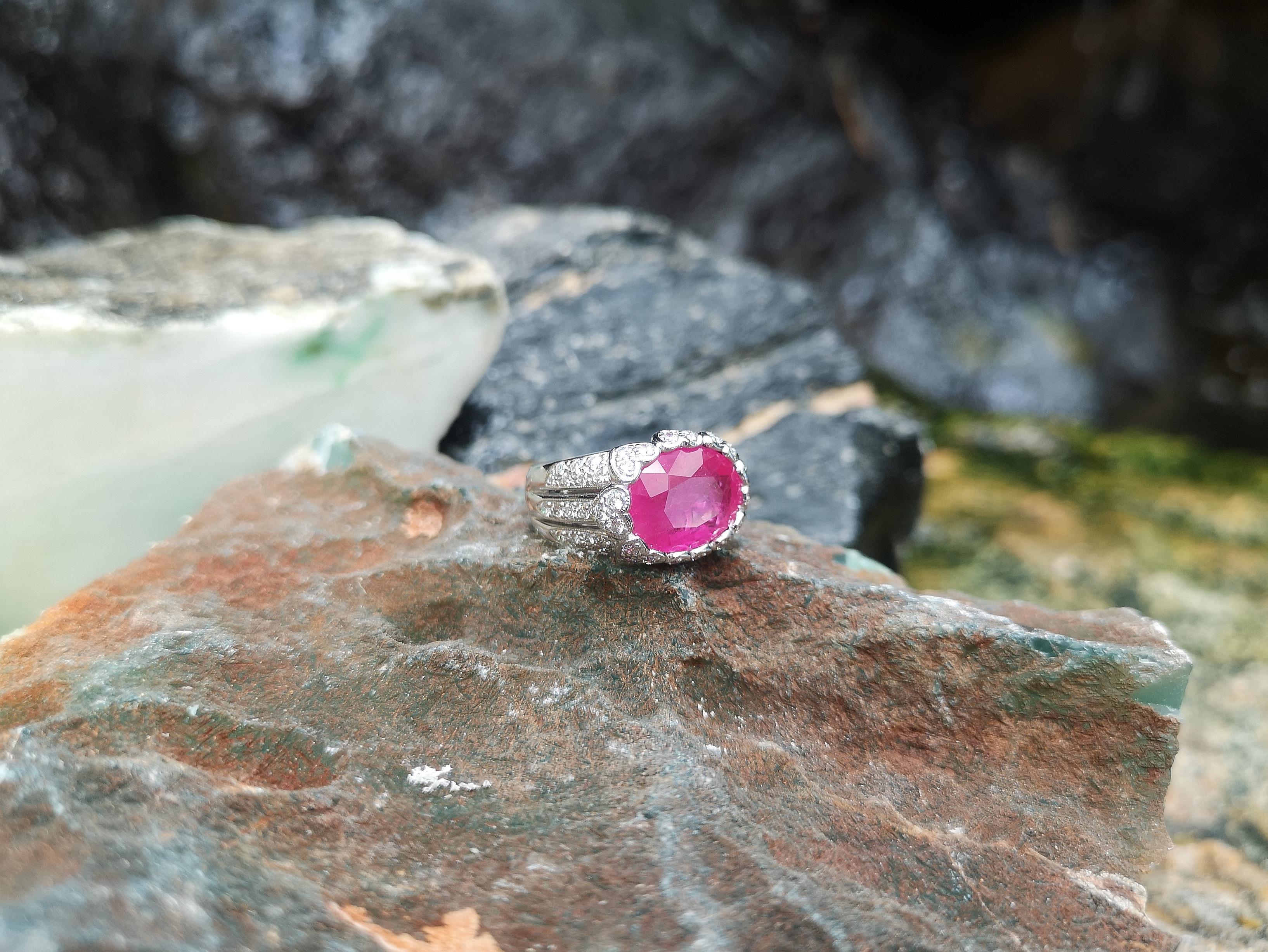 Pinkish Ruby with Diamond Ring set in 18 Karat White Gold Settings For Sale 2