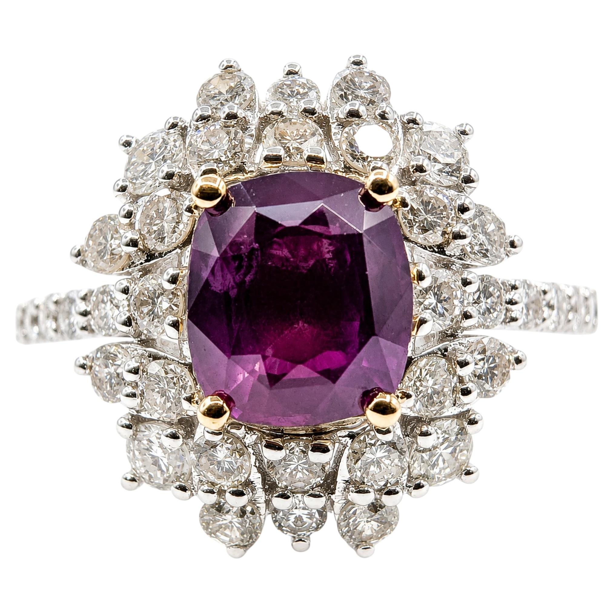 Pinkish Violet Sapphire & Diamond Starburst Ring in 18k White Gold For Sale
