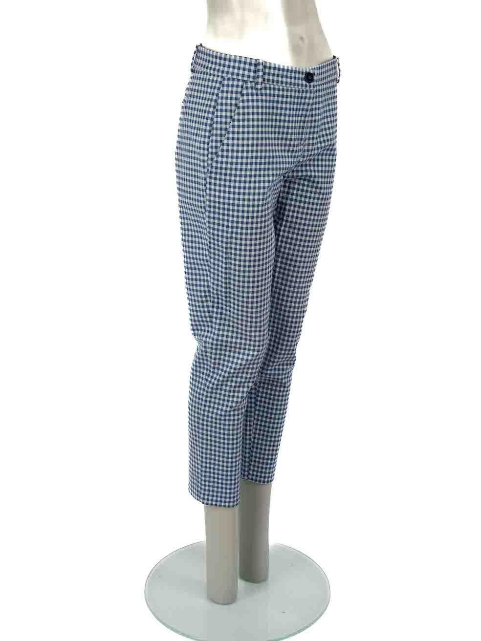 CONDITION is Very good. Hardly any visible wear to trousers is evident on this used Pinko designer resale item.
 
Details
Blue
Cotton
Trousers
Slim fit
Cropped
Gingham pattern
2x Side pockets
2x Back pockets
Fly zip and button fastening
 
Made in