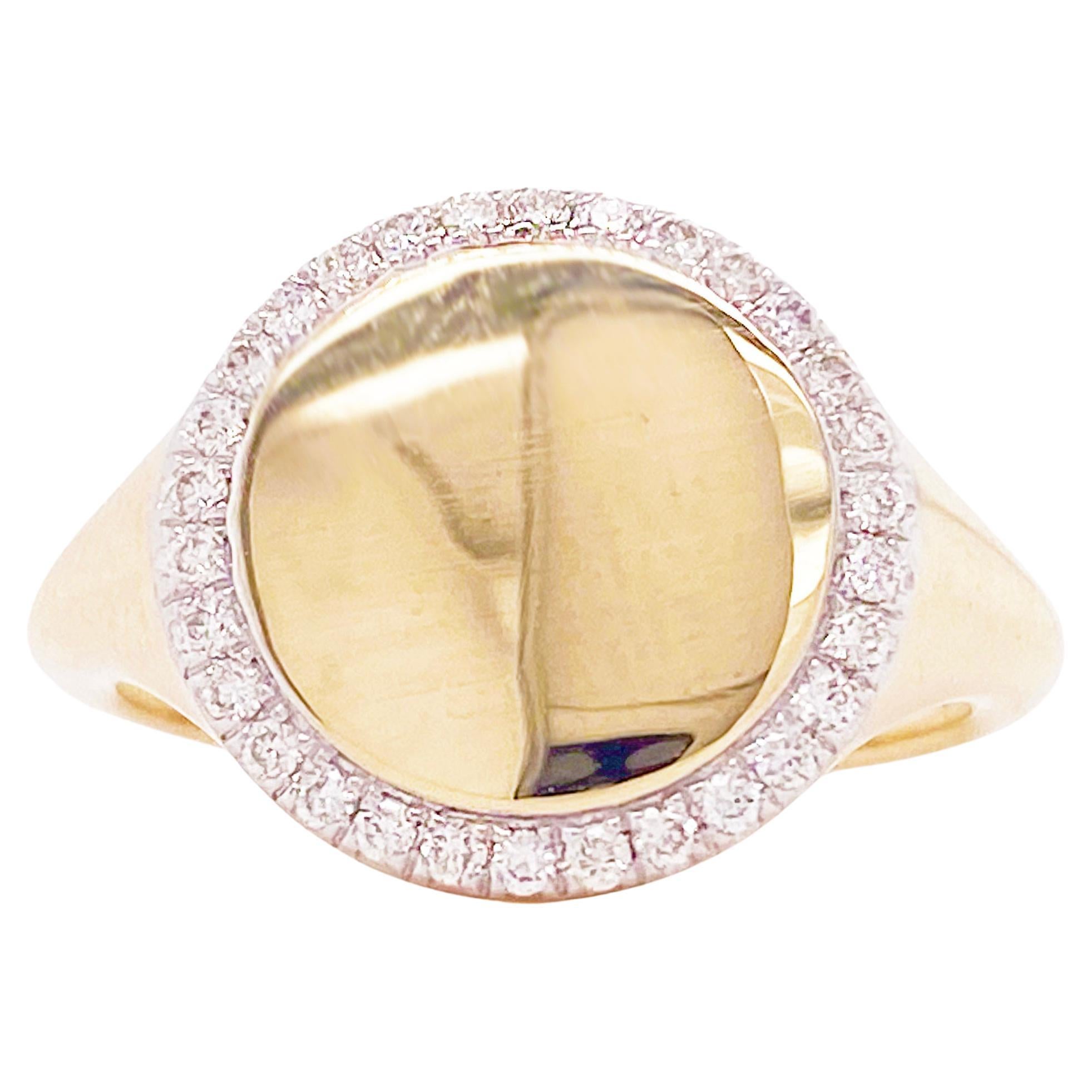 Bague sigillaire rose, halo de diamants, or jaune