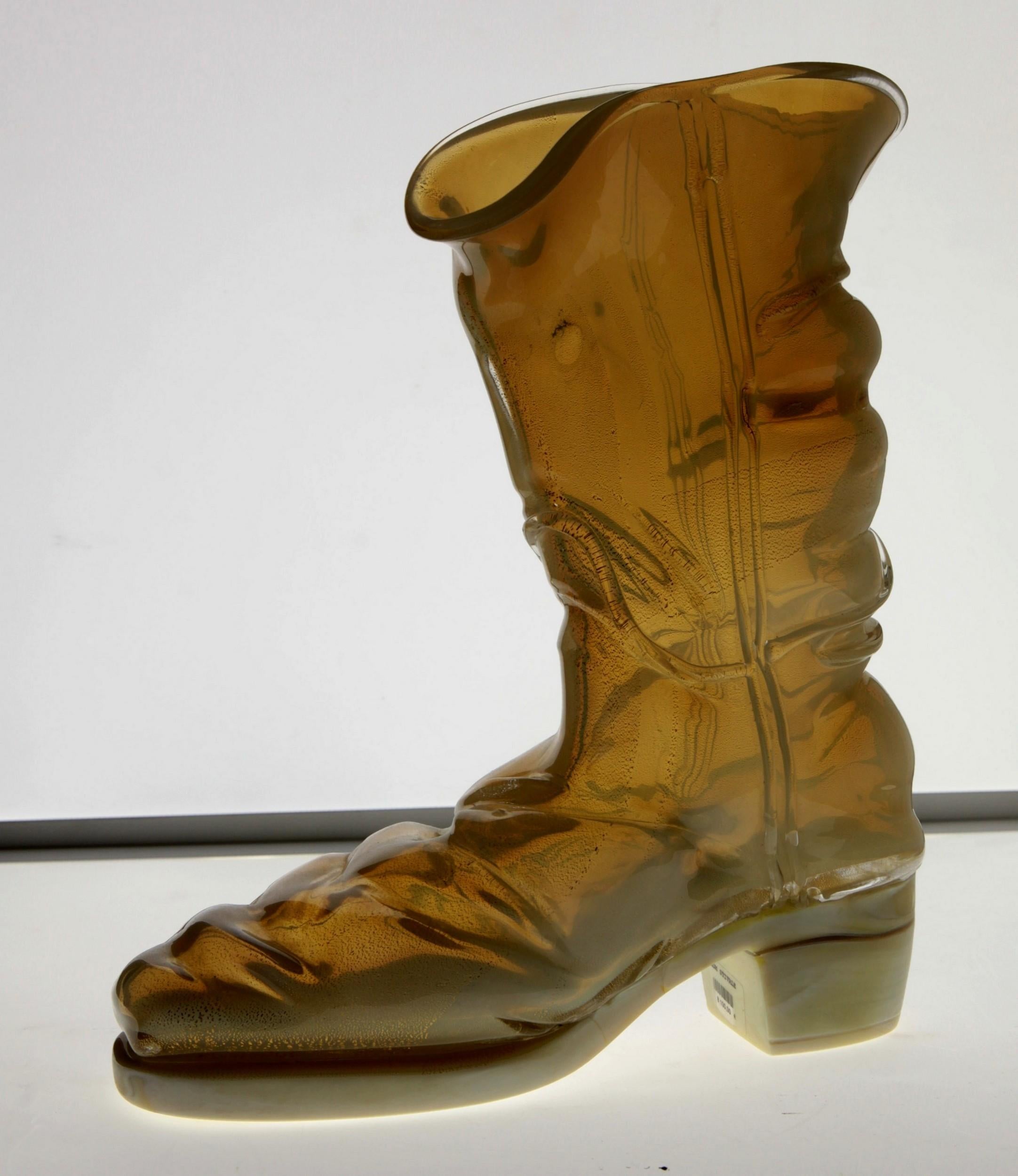 Pino Signoretto, Livio de Marchi Design Pauly, Boot in Chalcedony Opaline Murano 5