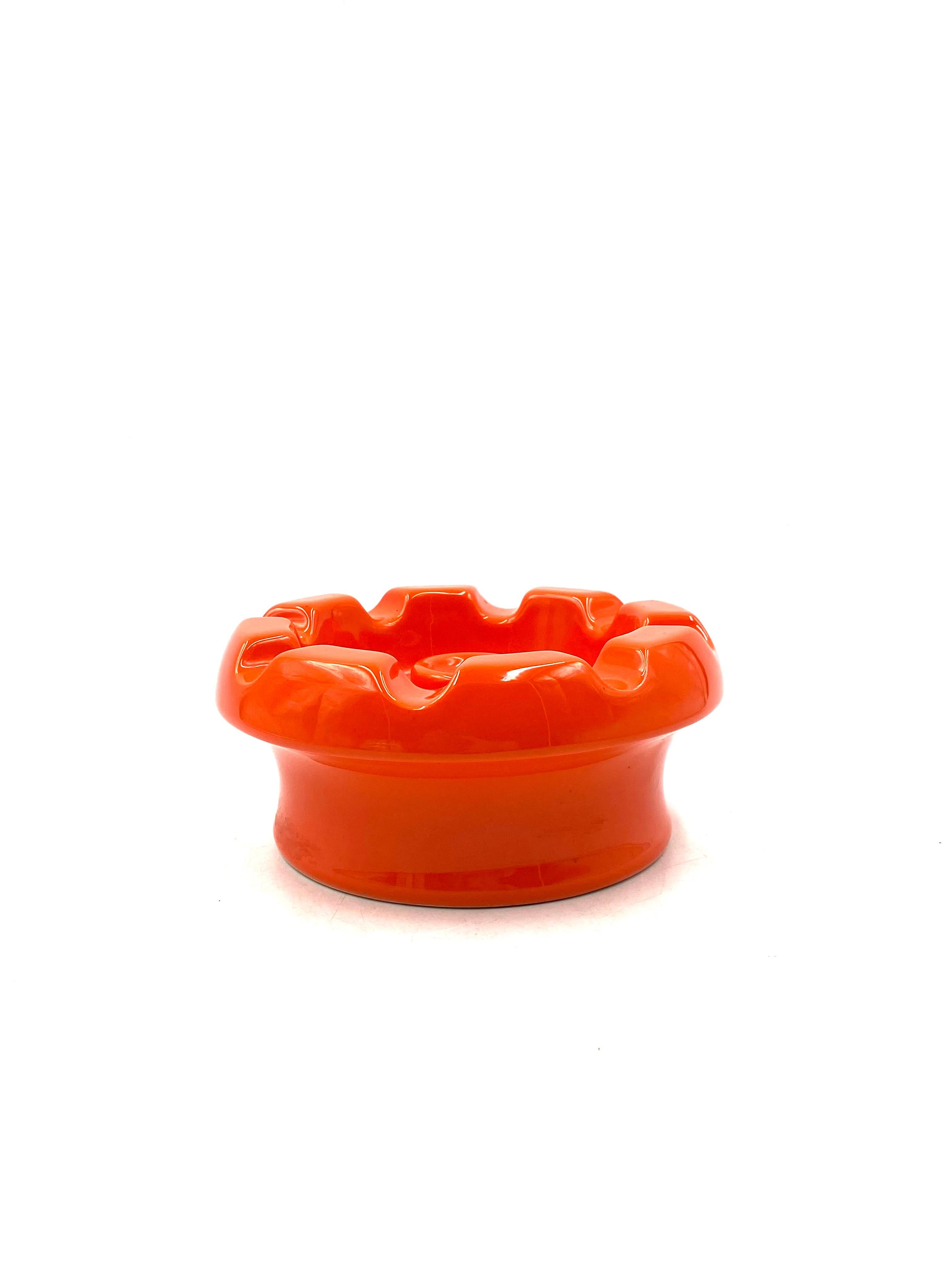 Pino Spagnolo, Large orange ceramic ashtray, Sicart, 1970s 3