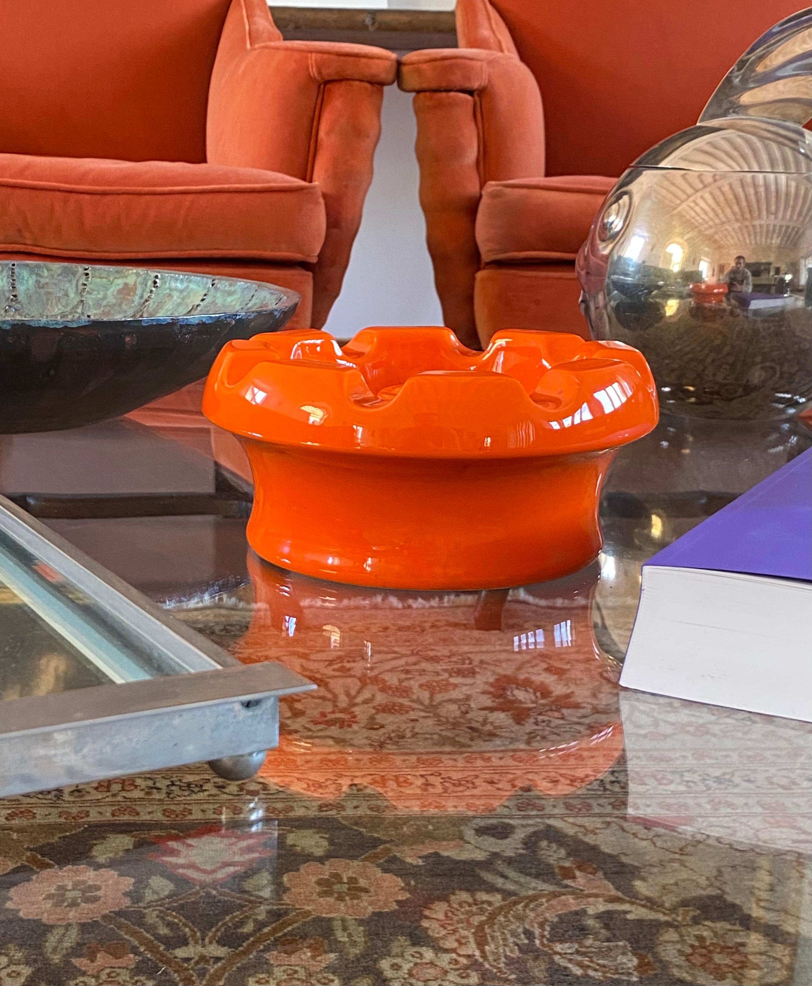 Pino Spagnolo, Large orange ceramic ashtray, Sicart, 1970s For Sale 1