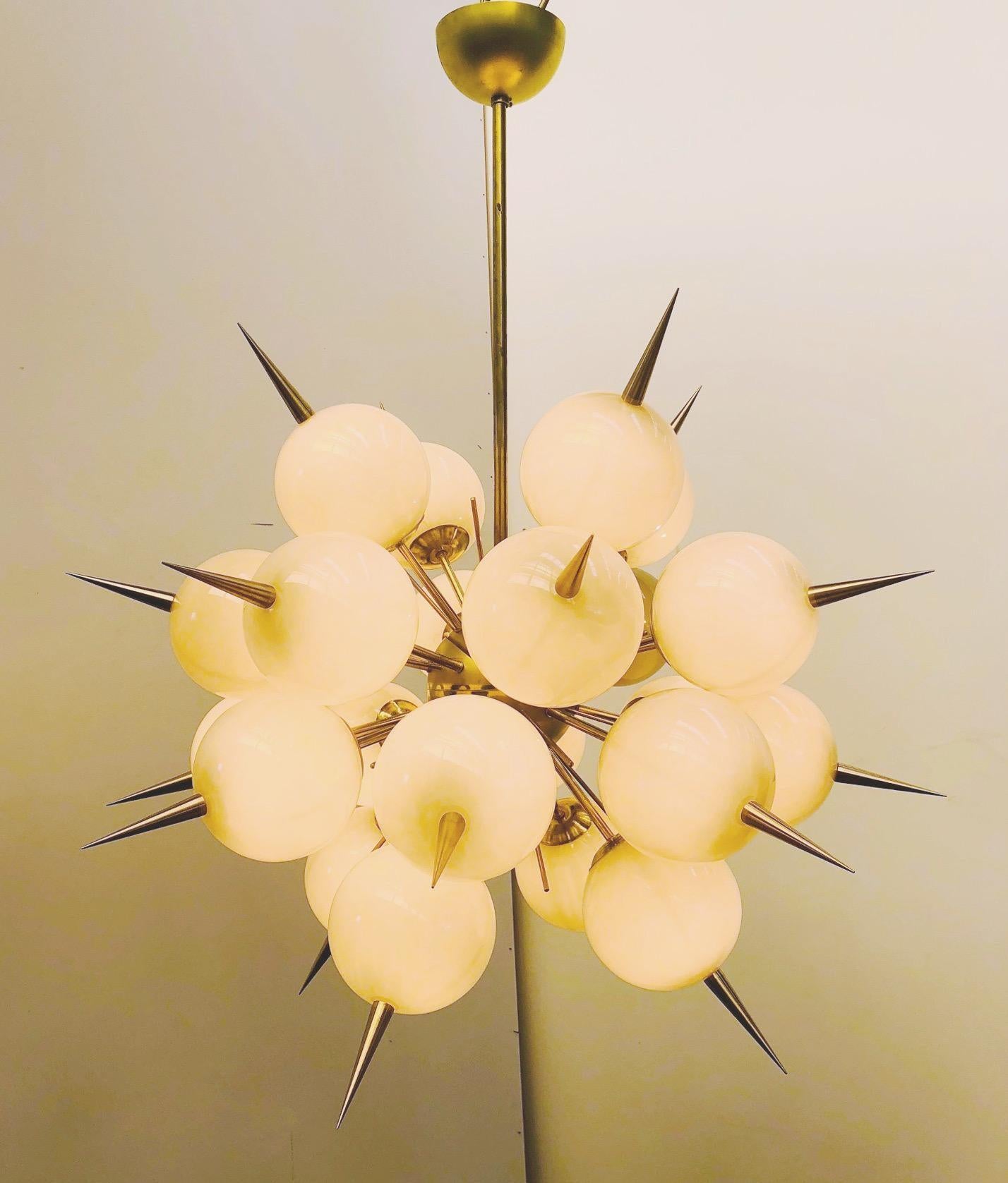 Lampadario Pinocchio di Fabio Ltd In condizioni Nuovo in vendita a Los Angeles, CA