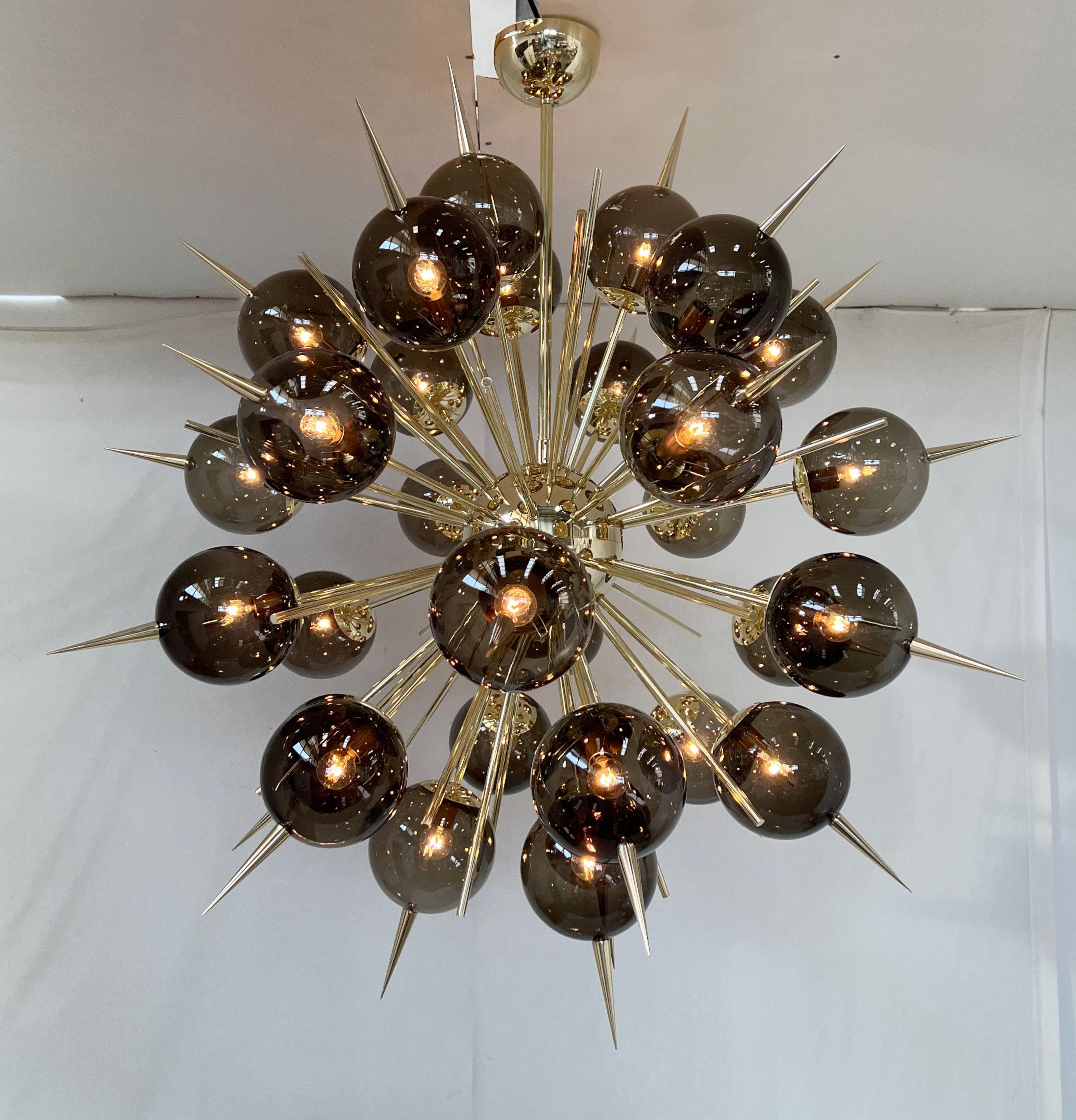 XXI secolo e contemporaneo Lampadario Pinocchio di Fabio Ltd in vendita