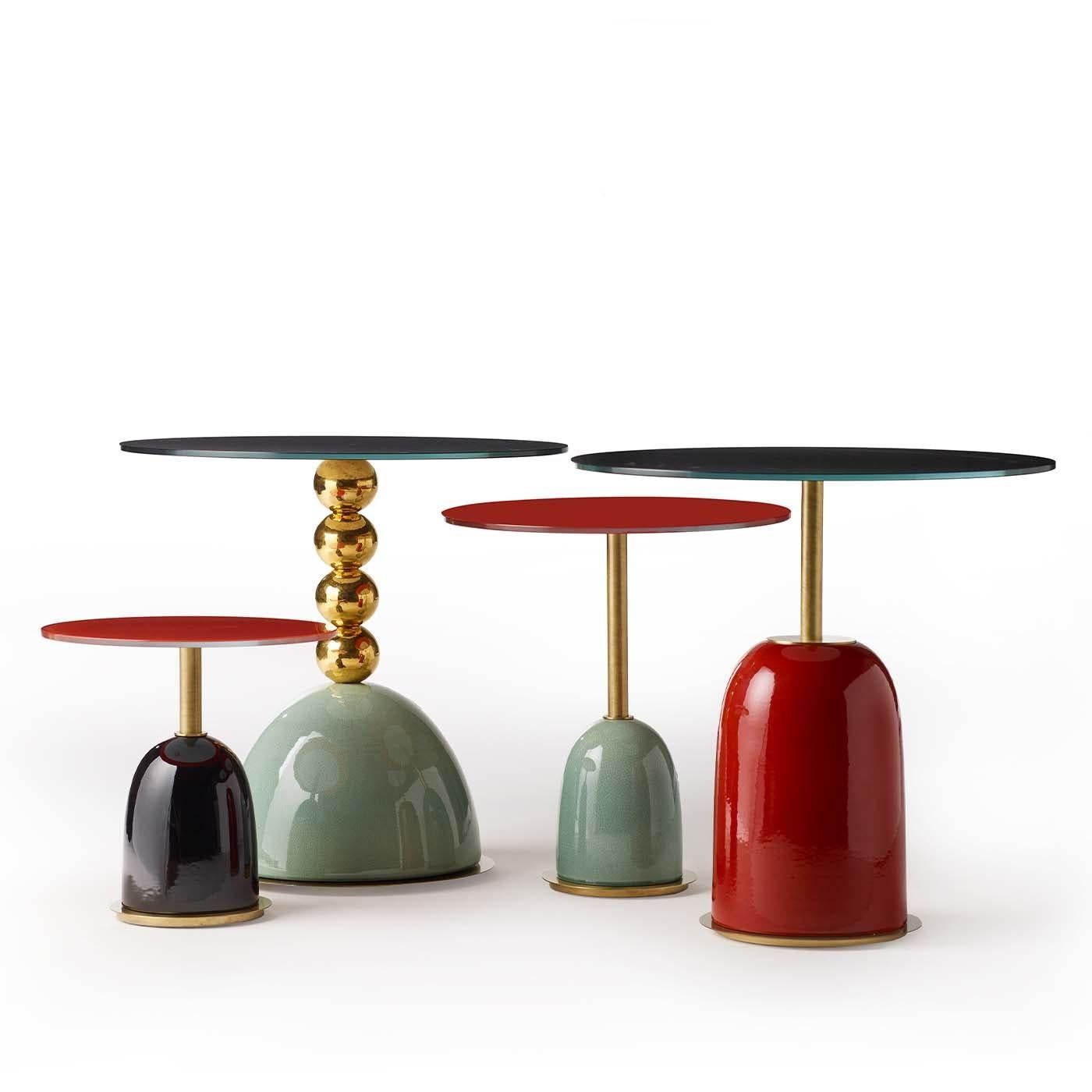 XXIe siècle et contemporain Table d'appoint moyenne épingles en vente